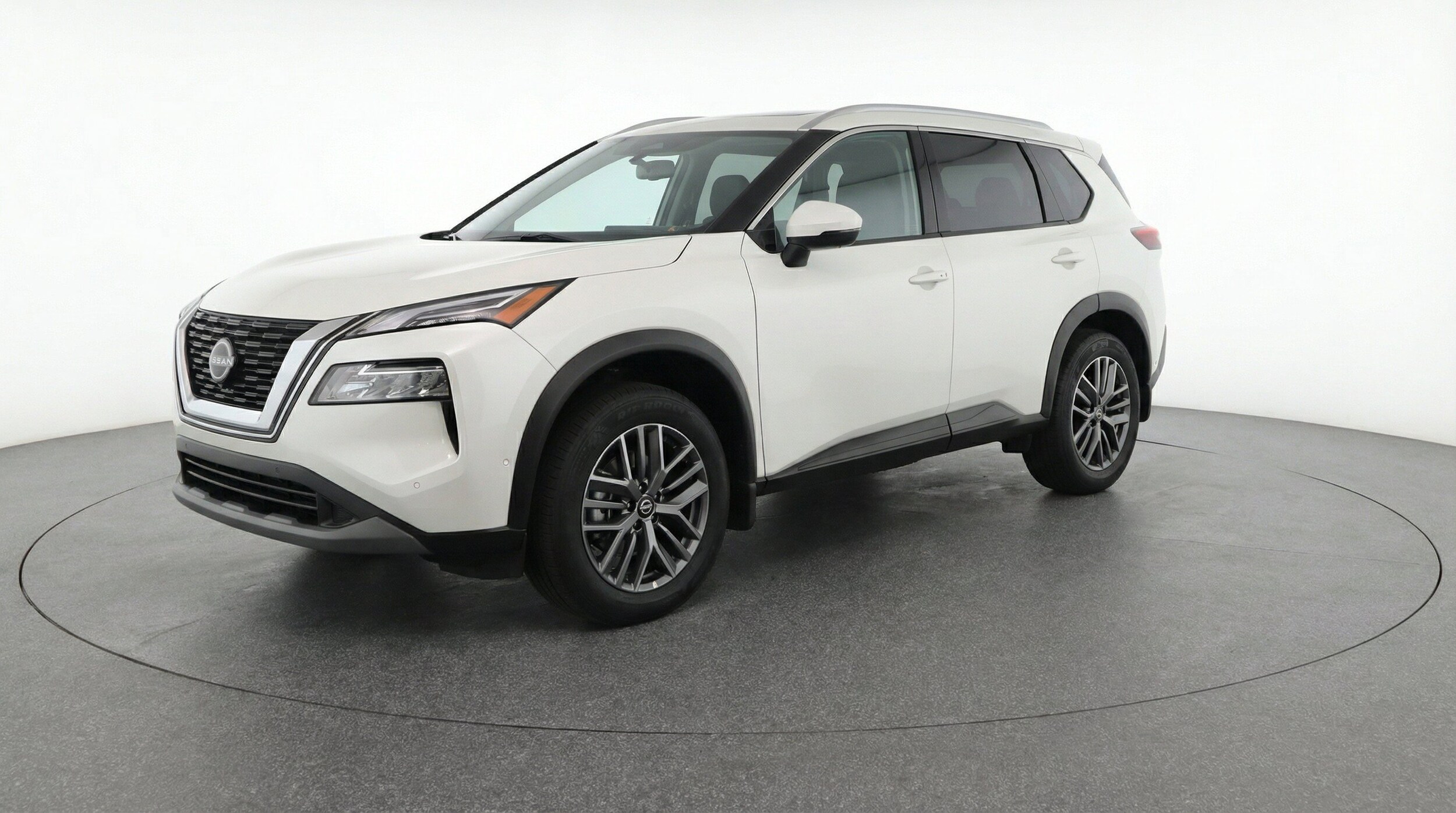 Thumbnail: 2026 Nissan Rogue - 3