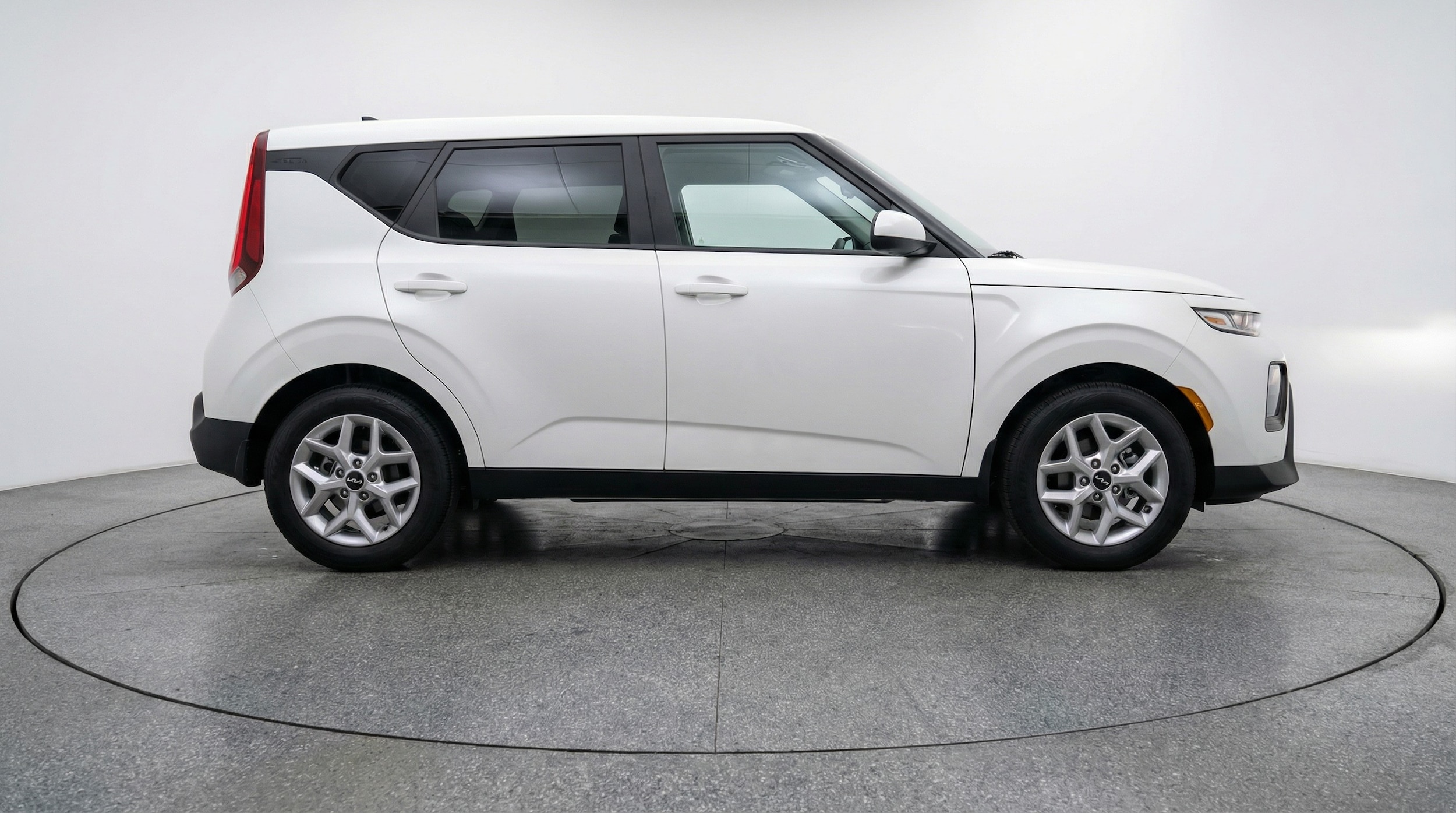 Thumbnail: 2025 Kia Soul - 8