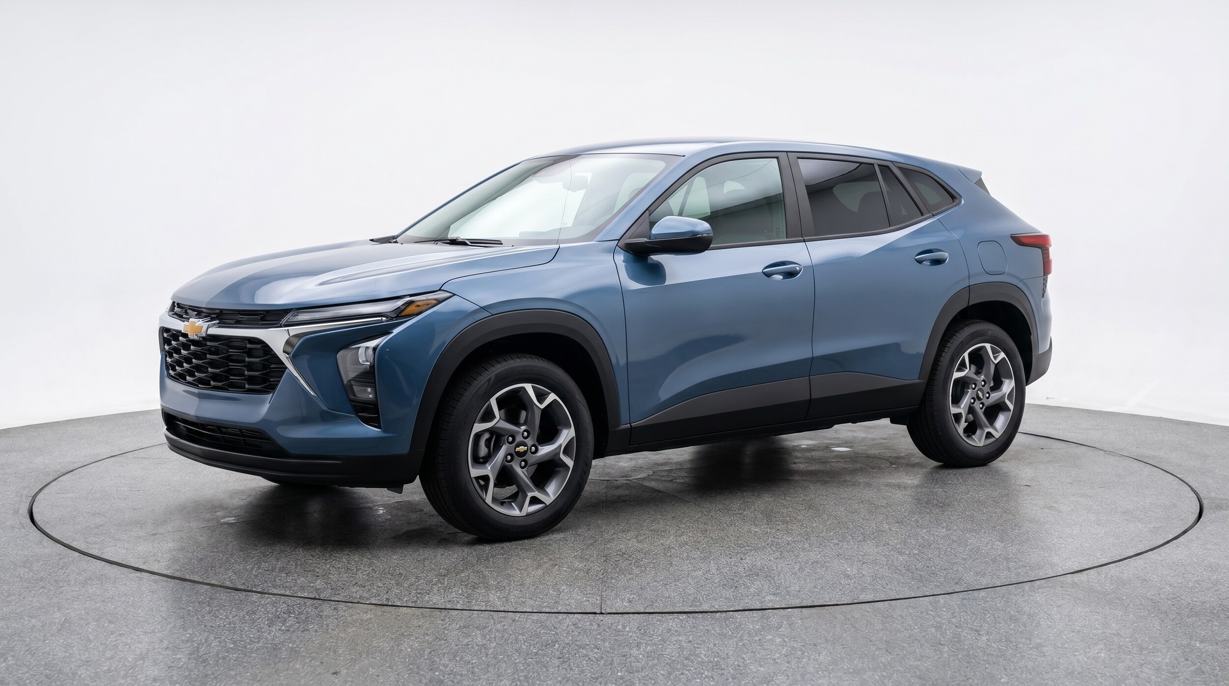 Thumbnail: 2025 Chevrolet Trax - 3