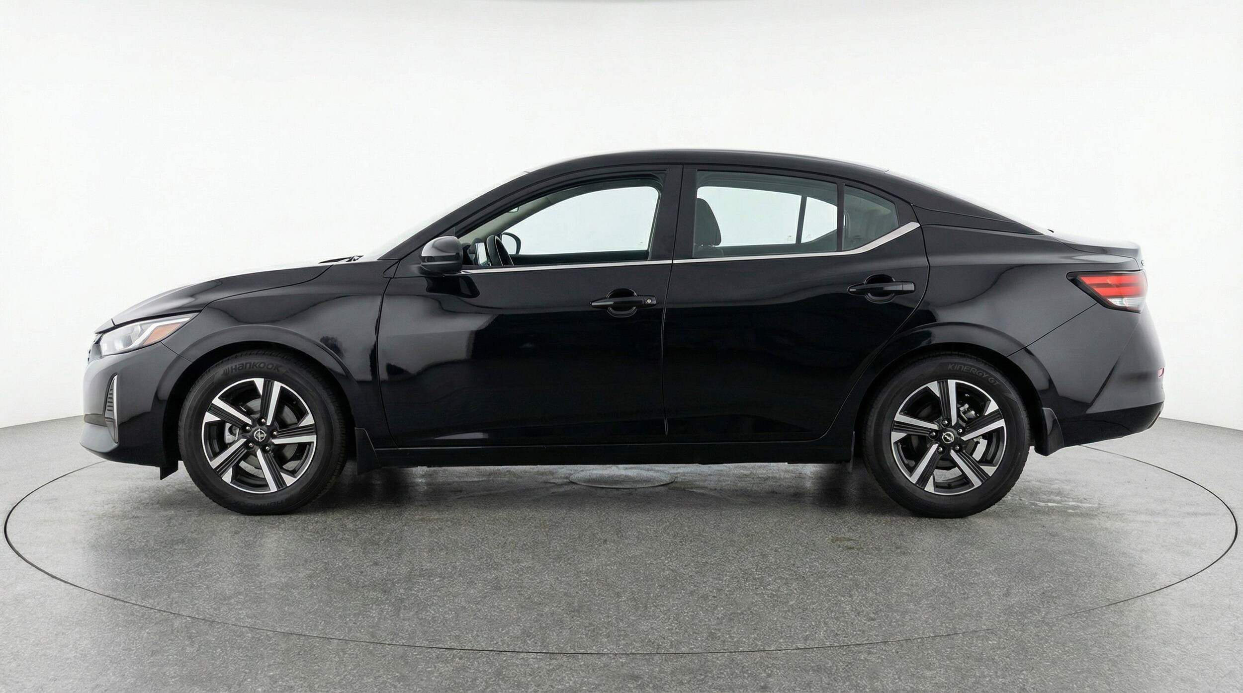Thumbnail: 2025 Nissan Sentra - 5