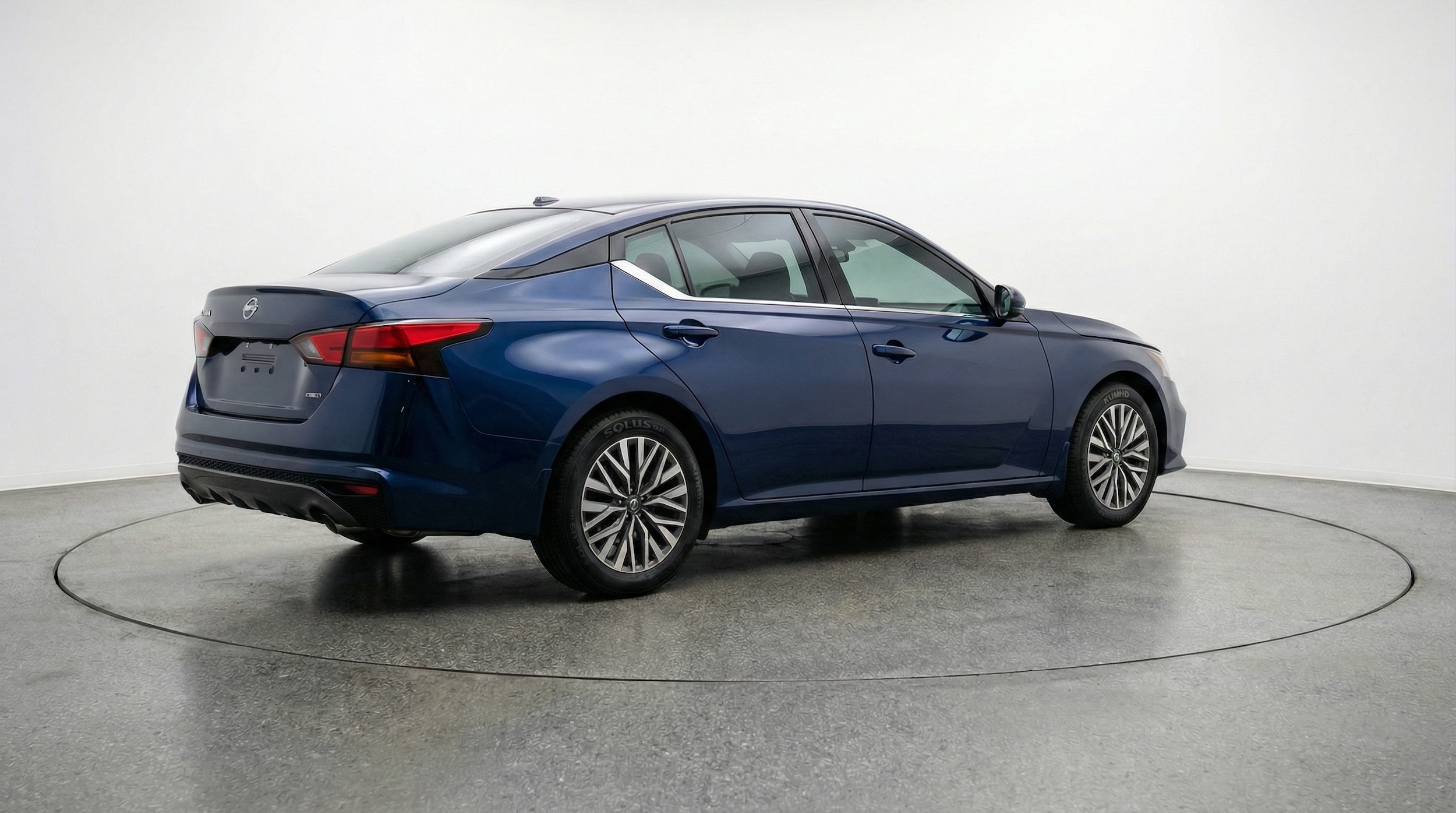 Thumbnail: 2025 Nissan Altima - 7