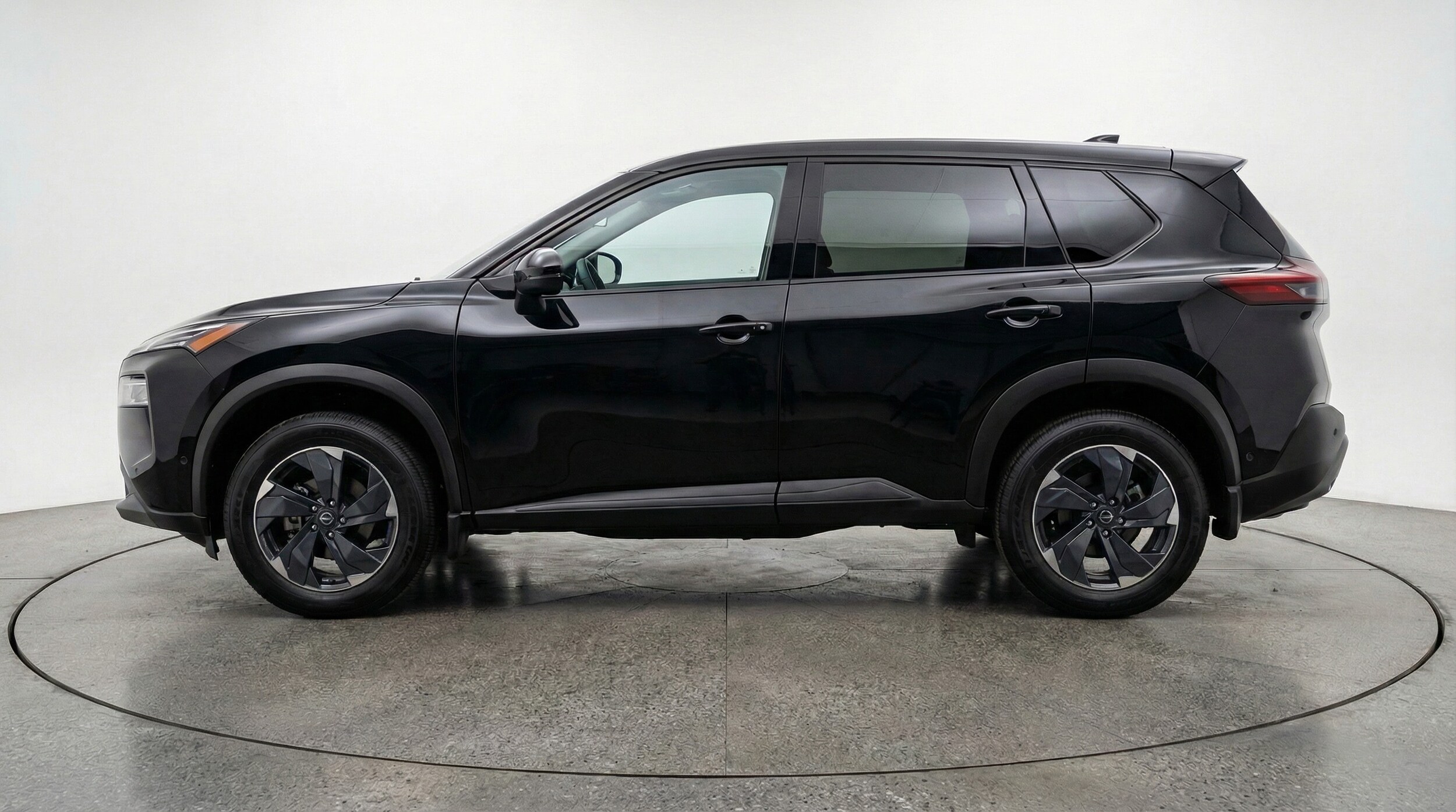 Thumbnail: 2025 Nissan Rogue - 4