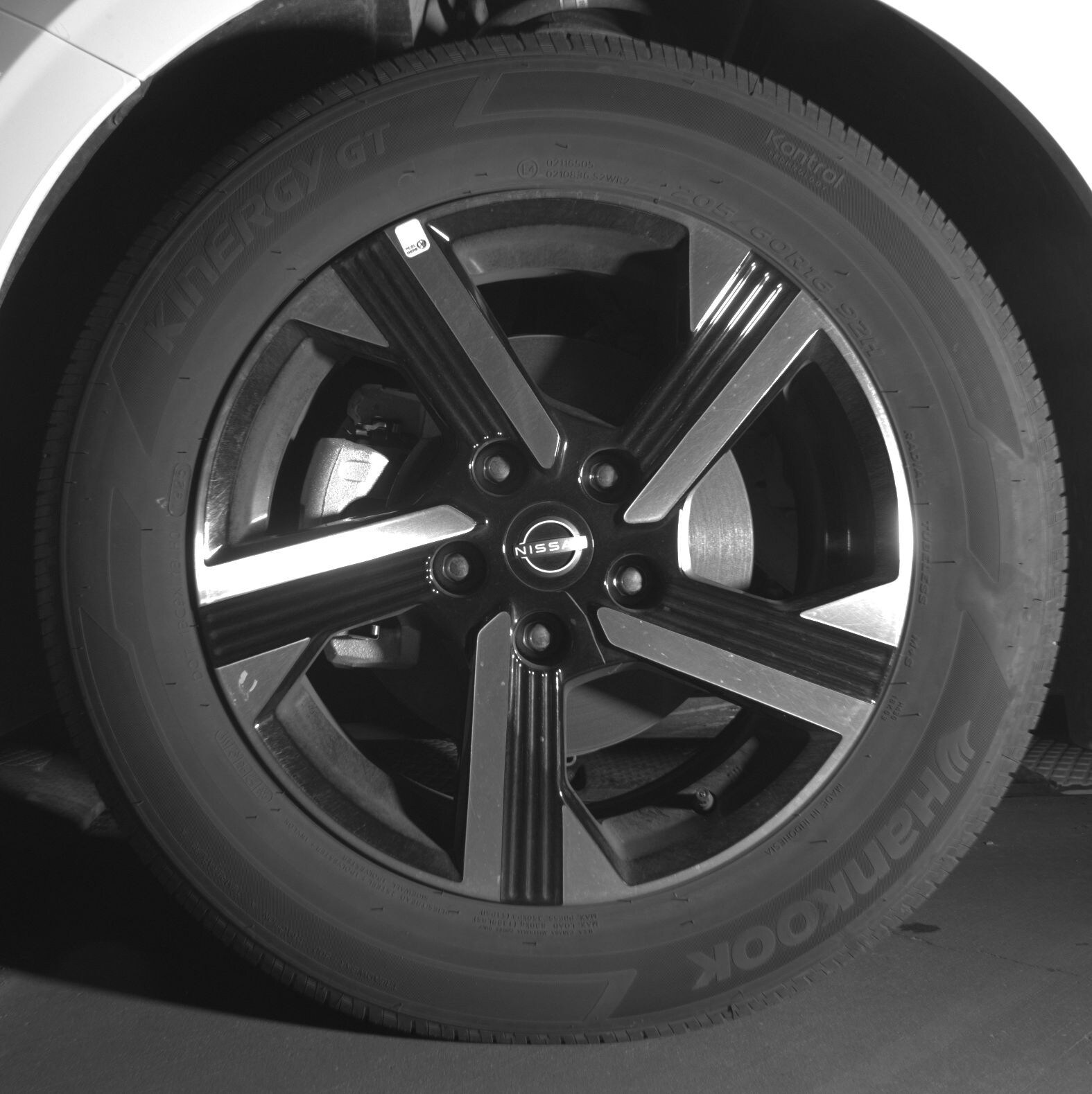 Thumbnail: 2025 Nissan Sentra - 9