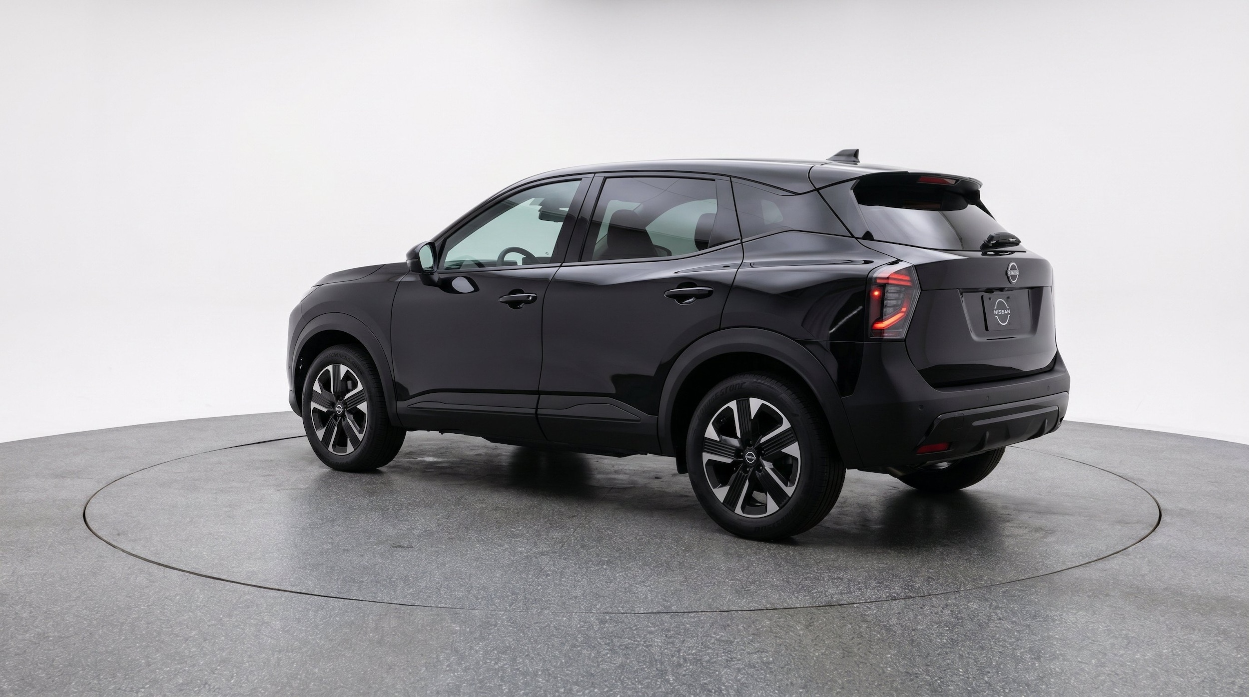 Thumbnail: 2026 Nissan Kicks - 6