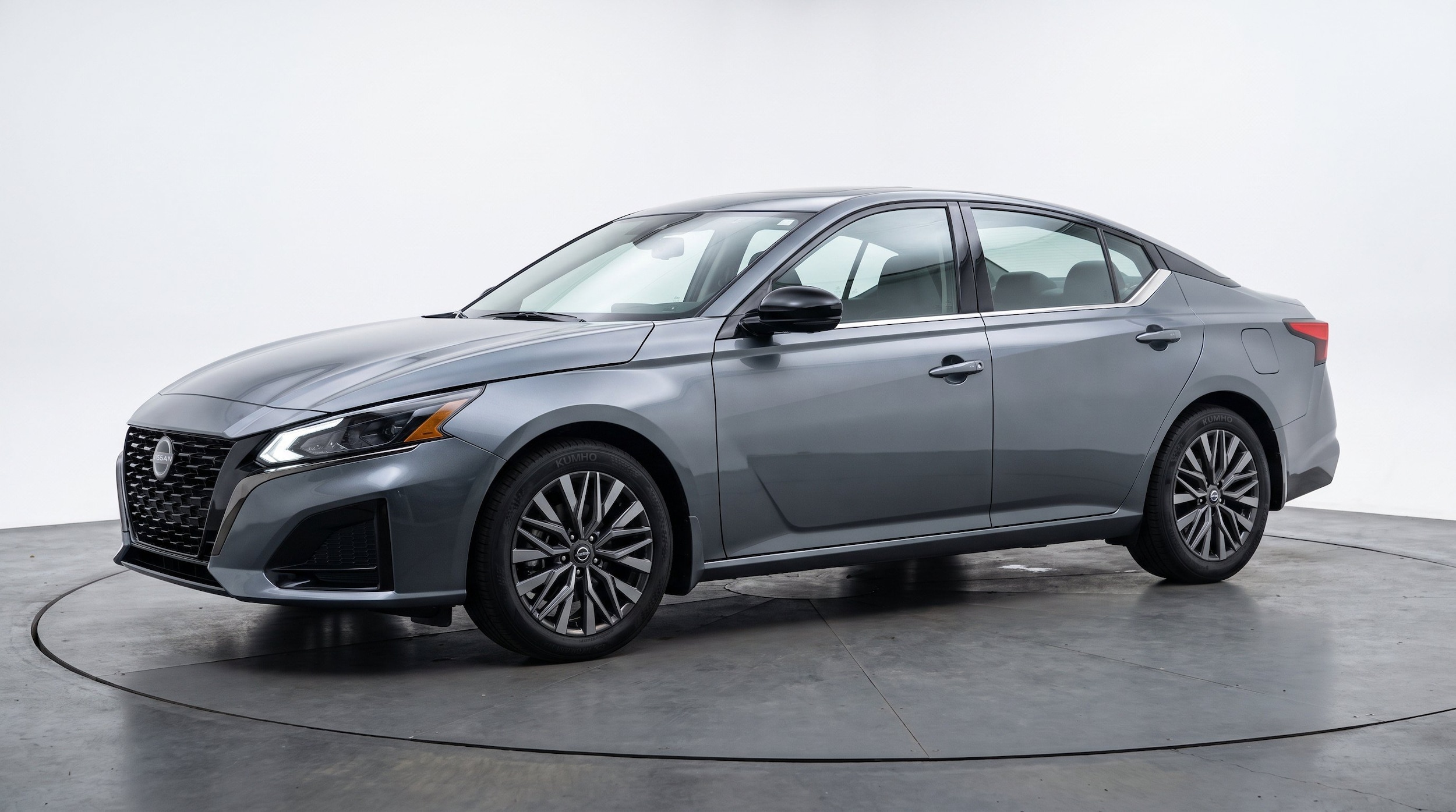 Thumbnail: 2026 Nissan Altima - 3