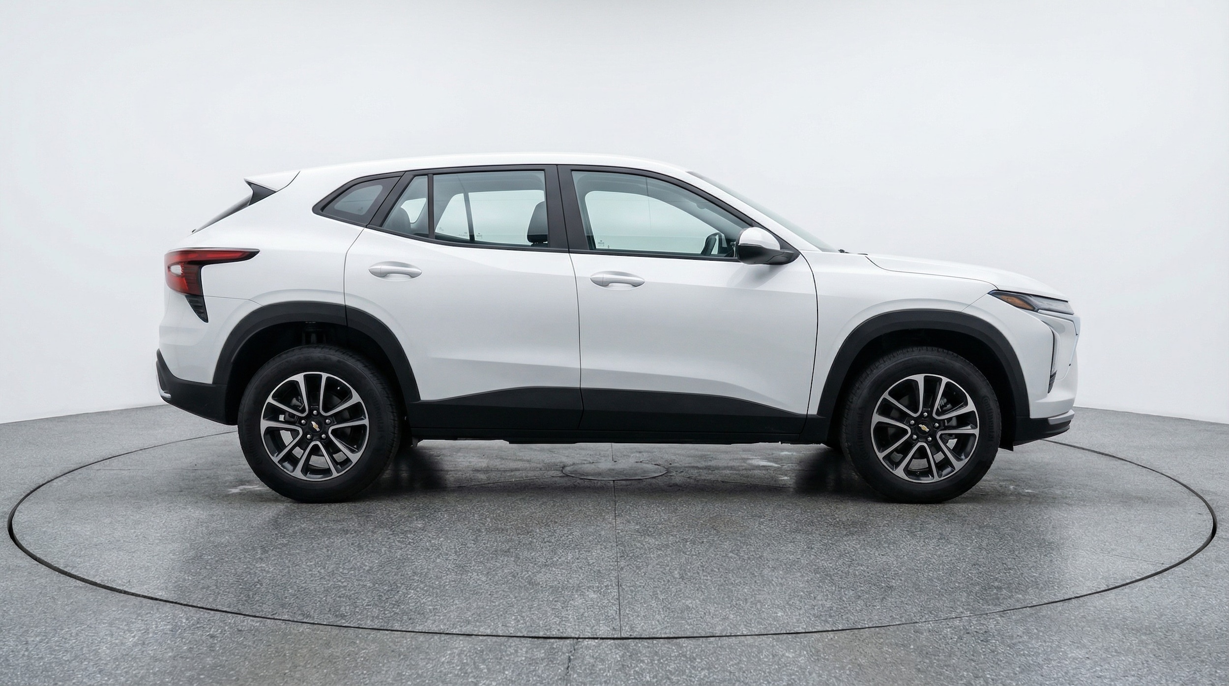 Thumbnail: 2025 Chevrolet TrailBlazer - 8