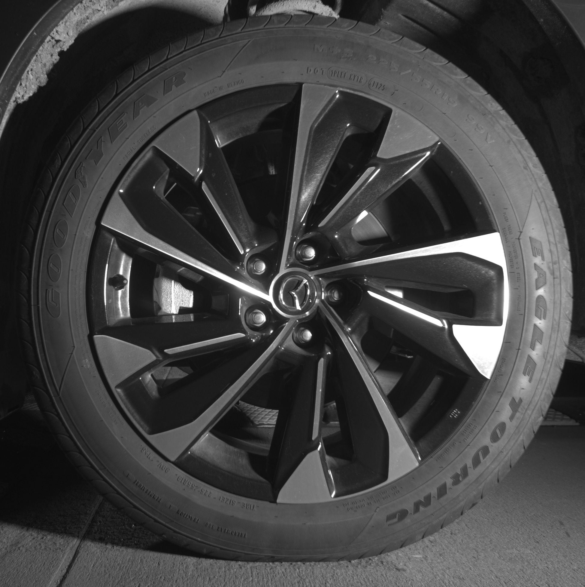 Thumbnail: 2025 Mazda CX-50 - 9