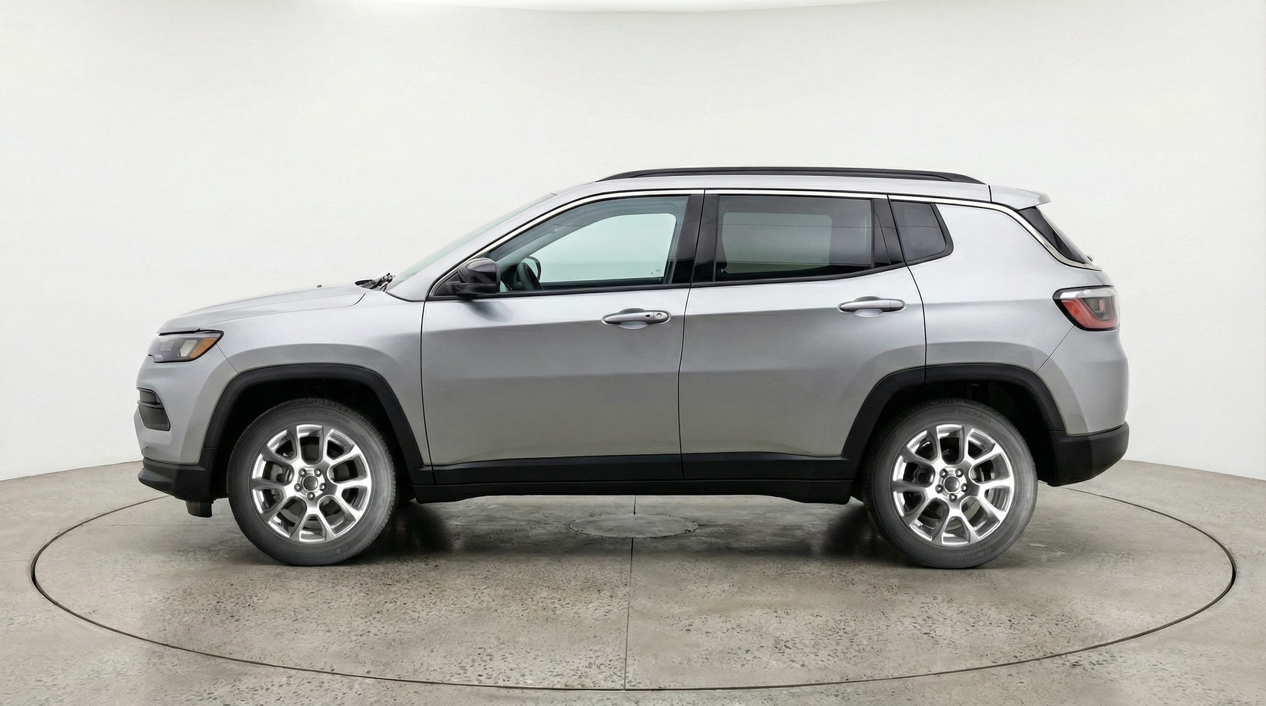 Thumbnail: 2025 Jeep Compass - 4