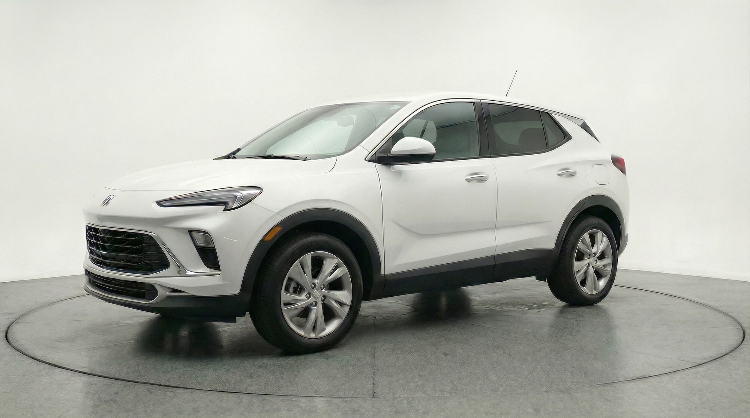 Thumbnail: 2025 Buick Encore GX - 3