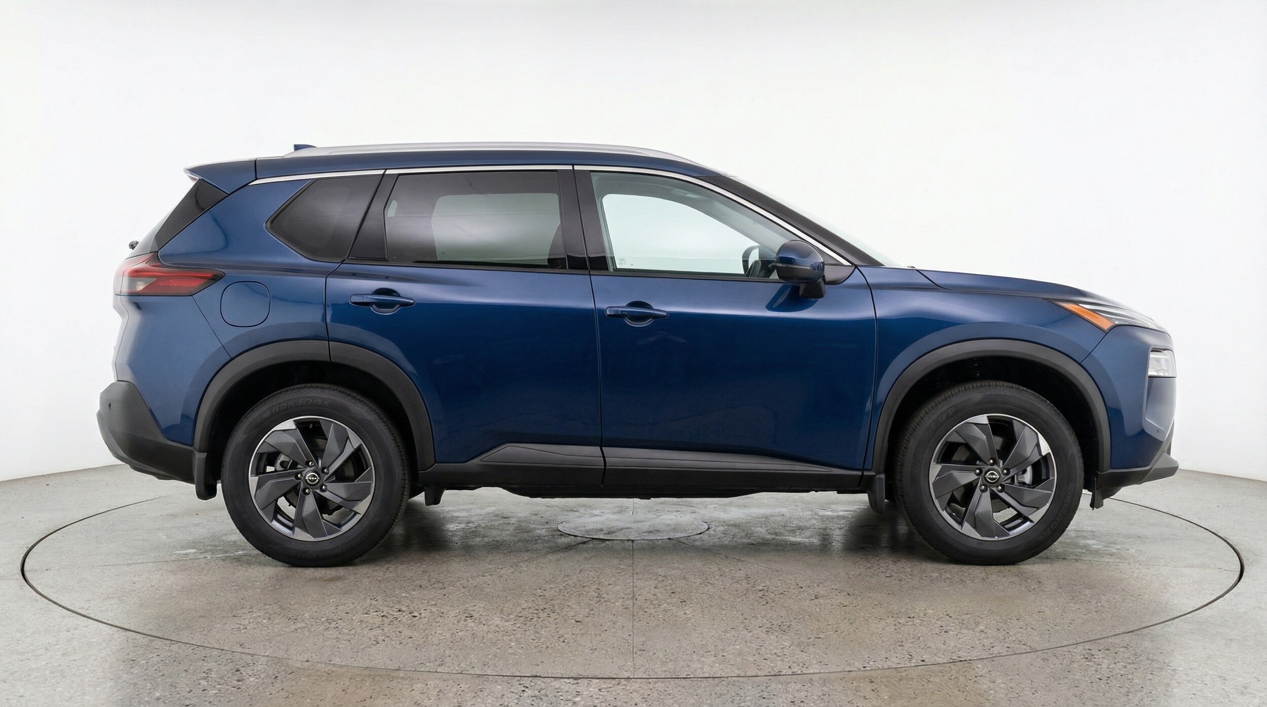 Thumbnail: 2025 Nissan Rogue - 8