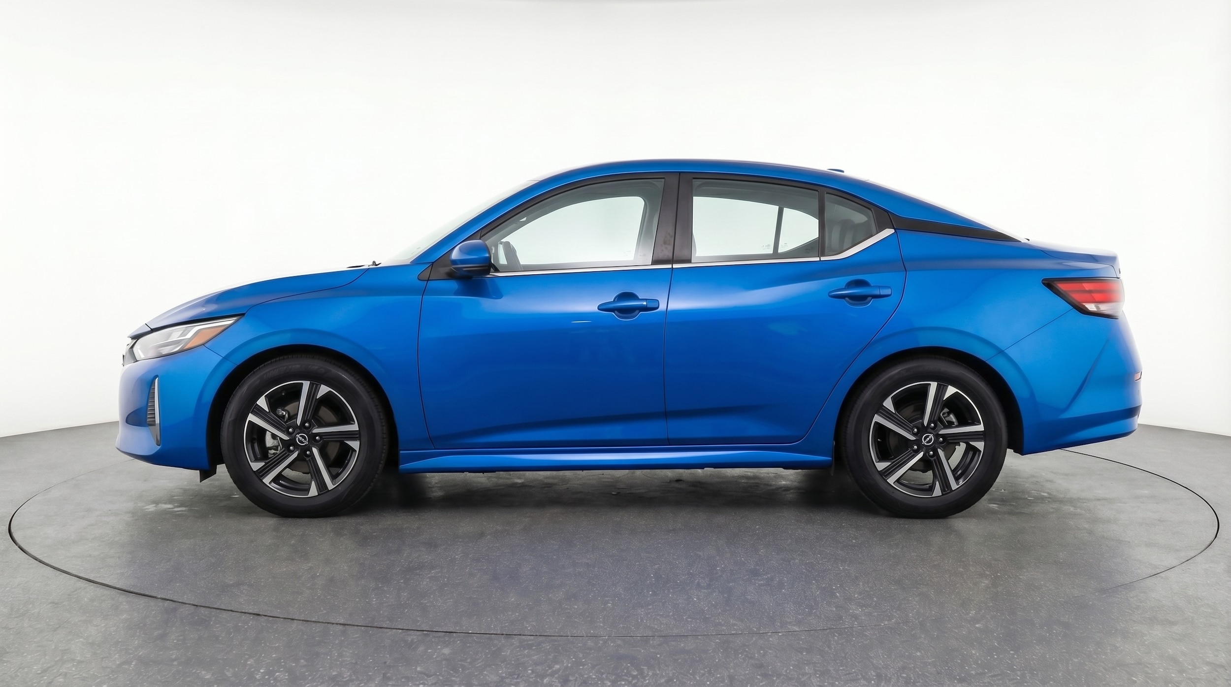 Thumbnail: 2025 Nissan Sentra - 4