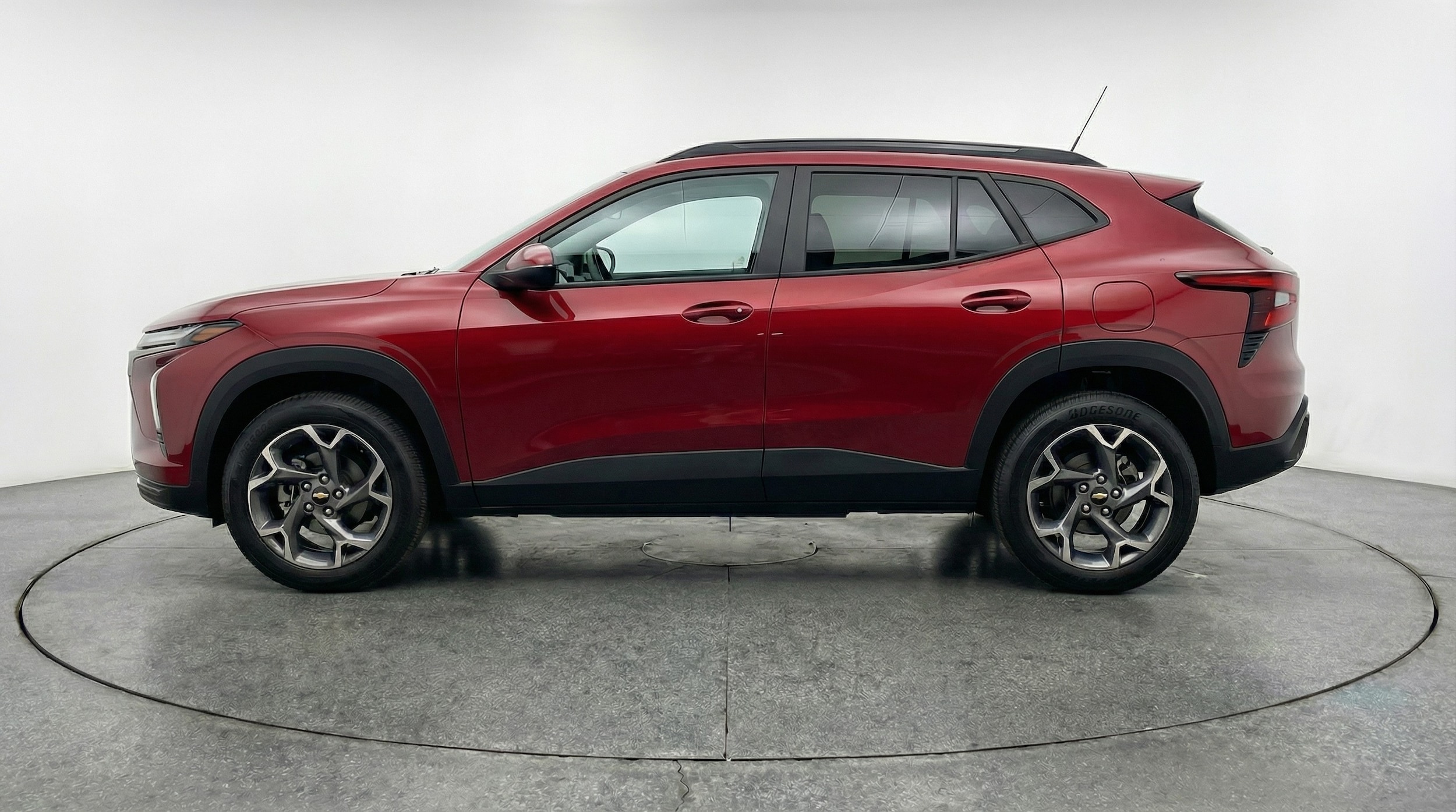 Thumbnail: 2025 Chevrolet Trax - 4