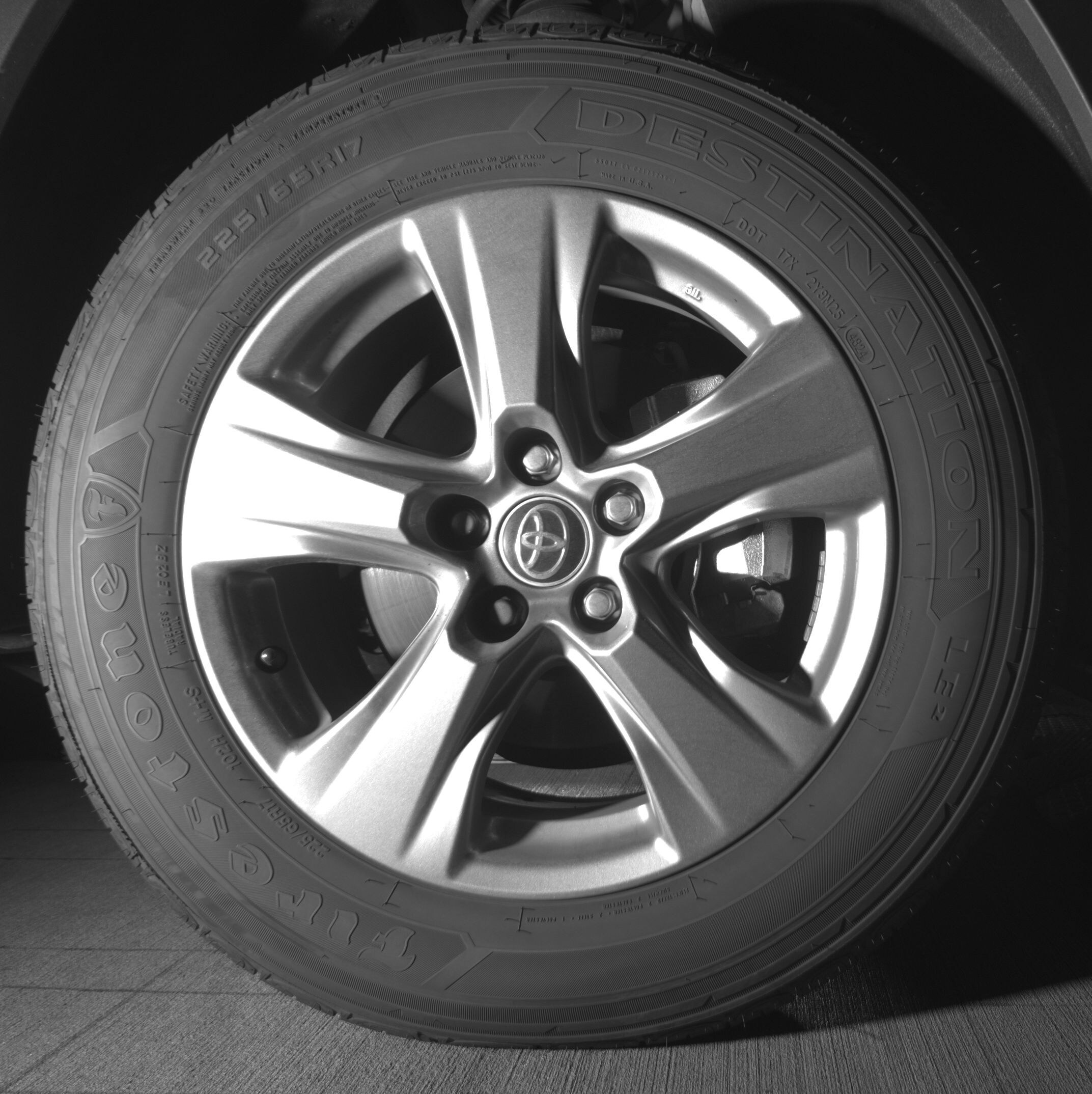 Thumbnail: 2025 Toyota RAV4 - 10