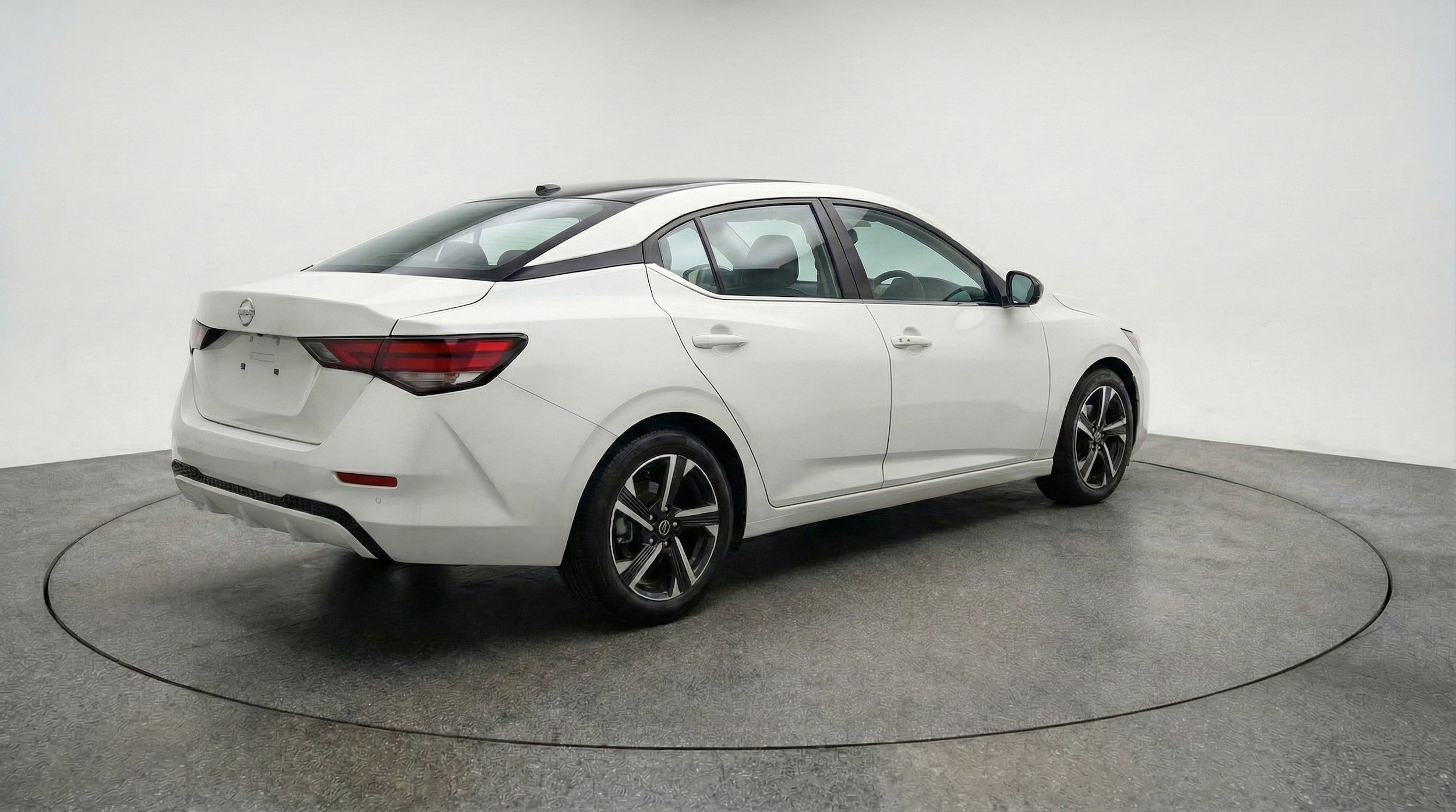Thumbnail: 2025 Nissan Sentra - 9