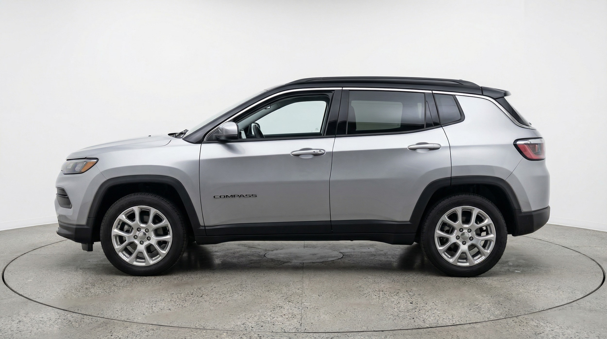Thumbnail: 2025 Jeep Compass - 4