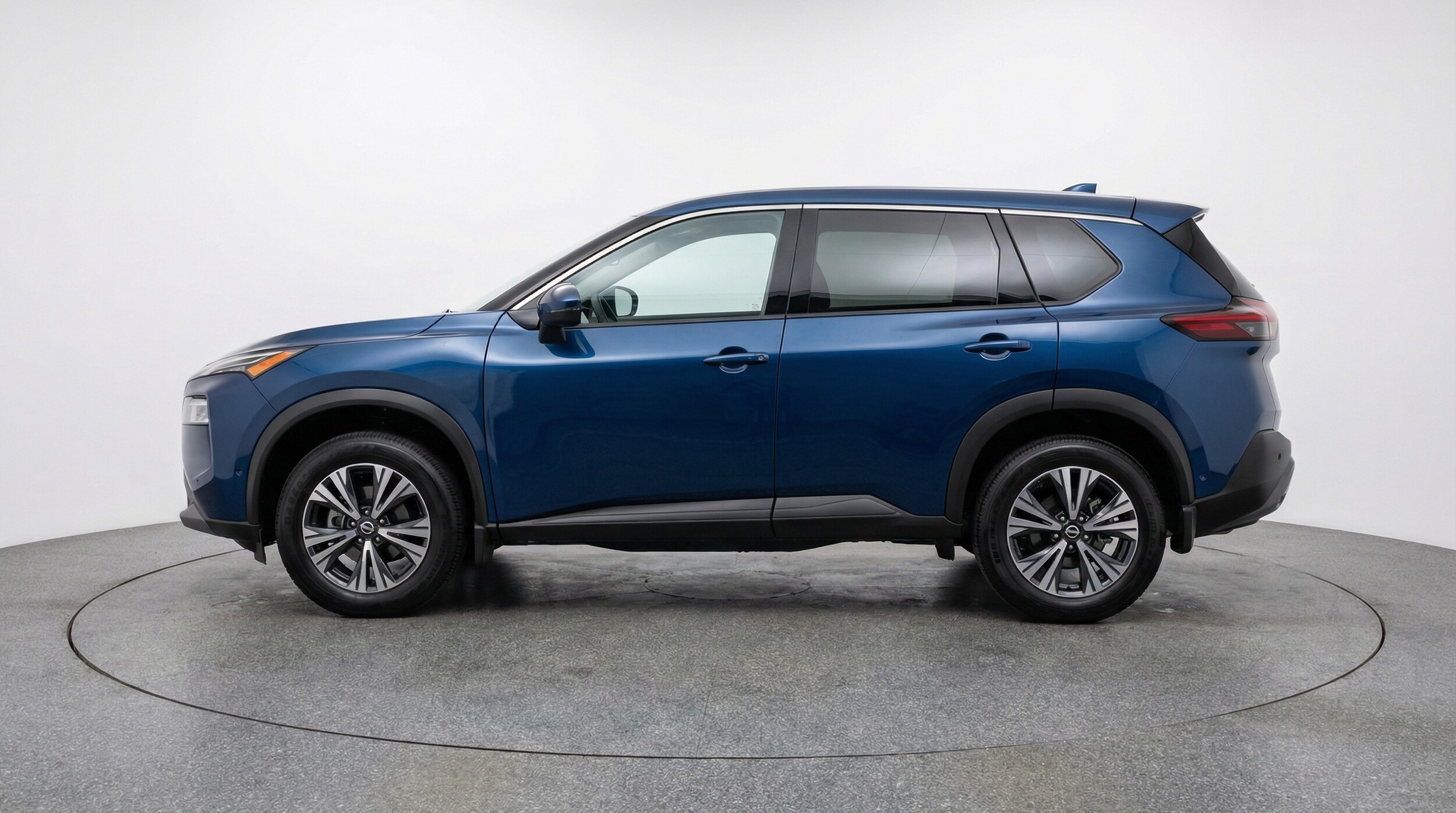 Thumbnail: 2025 Nissan Rogue - 4