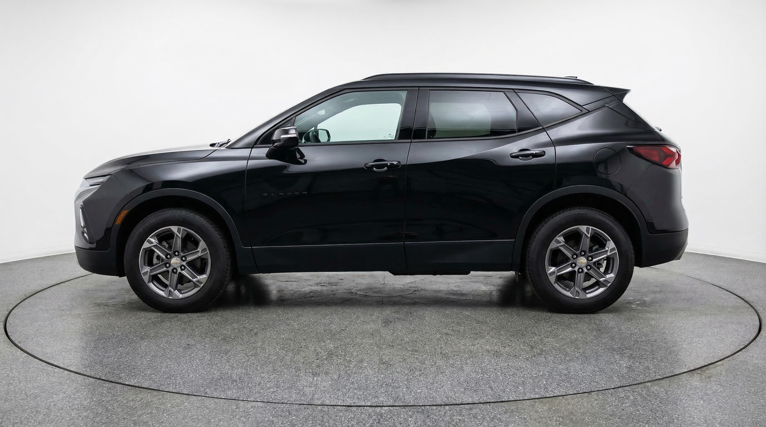 Thumbnail: 2025 Chevrolet Blazer - 4