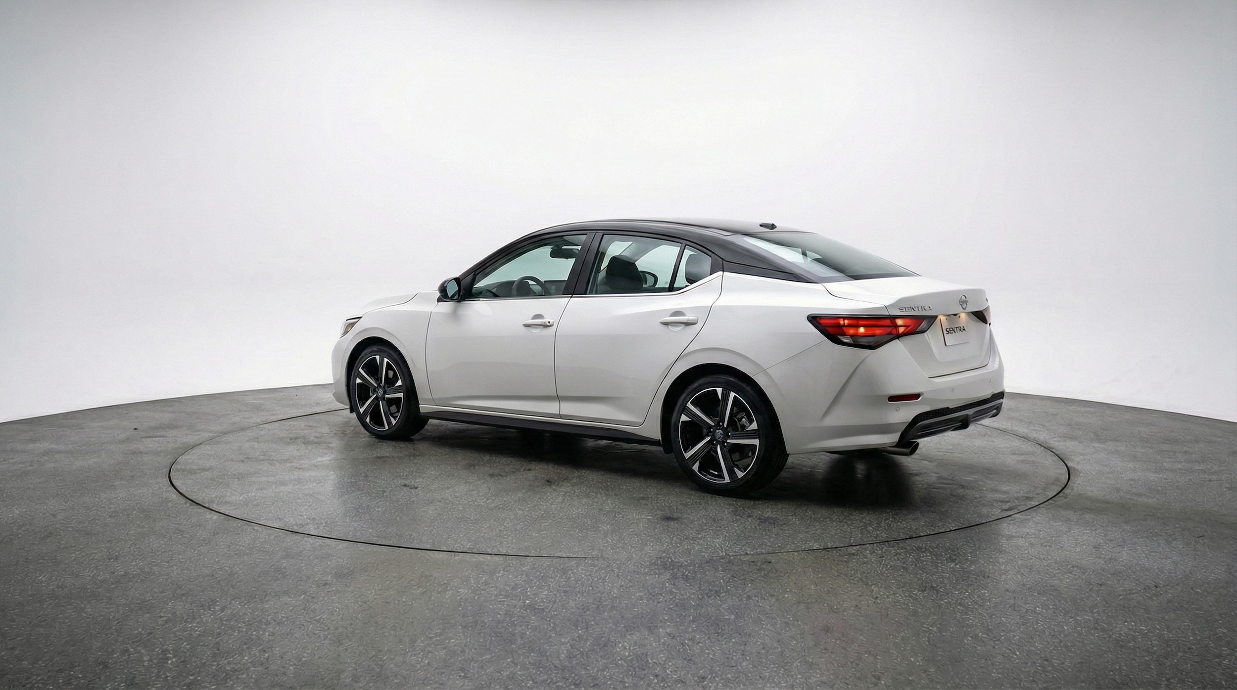 Thumbnail: 2025 Nissan Sentra - 5