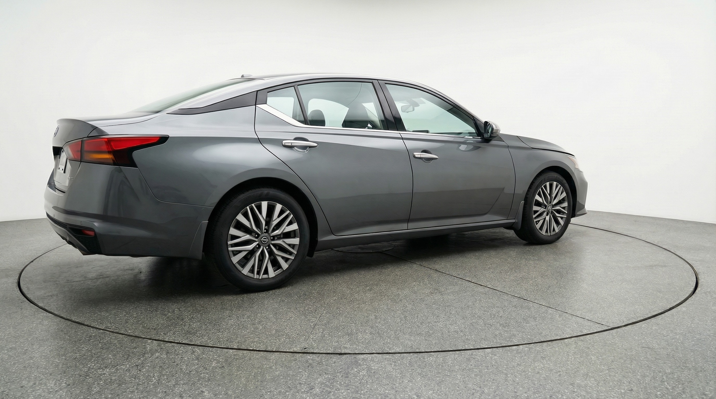 Thumbnail: 2025 Nissan Altima - 7