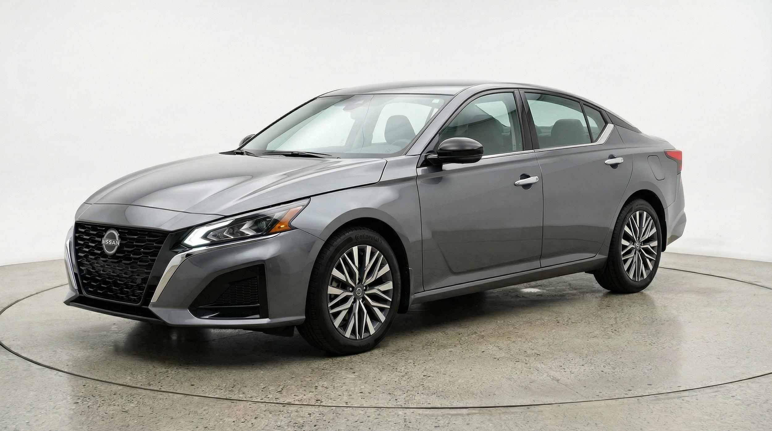 Thumbnail: 2025 Nissan Altima - 3