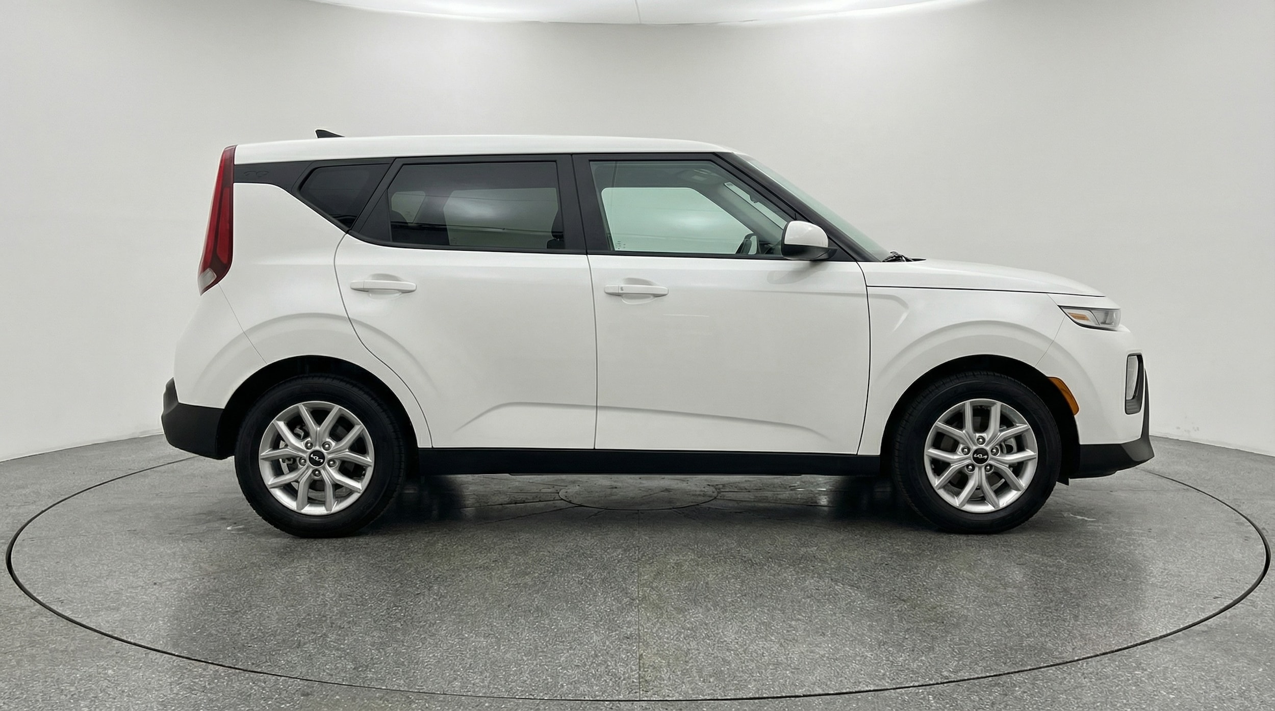 Thumbnail: 2025 Kia Soul - 8