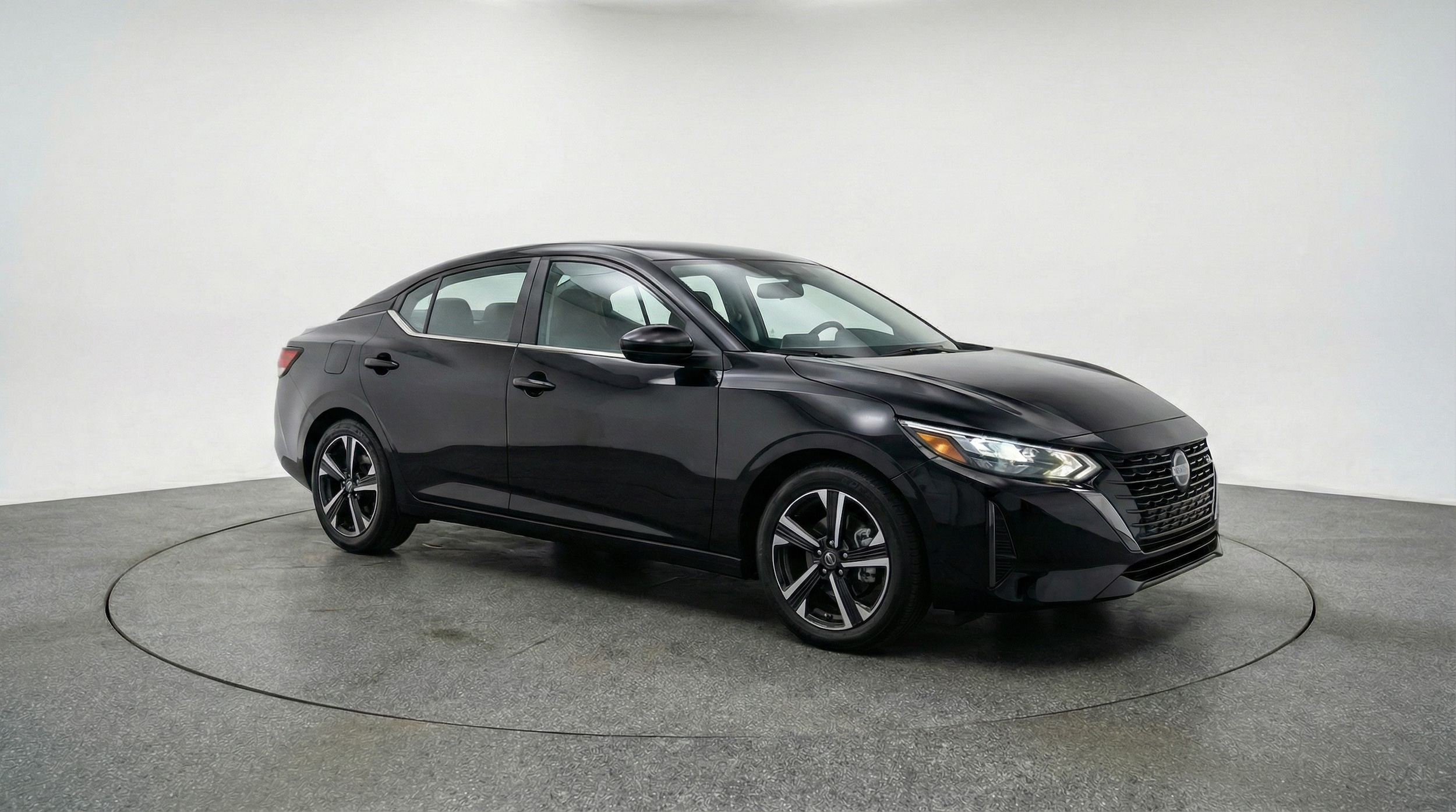 Thumbnail: 2025 Nissan Sentra - 1