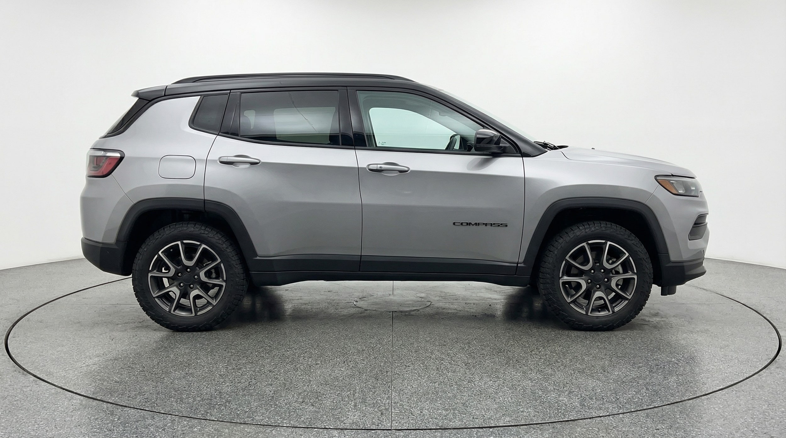 Thumbnail: 2025 Jeep Compass - 8