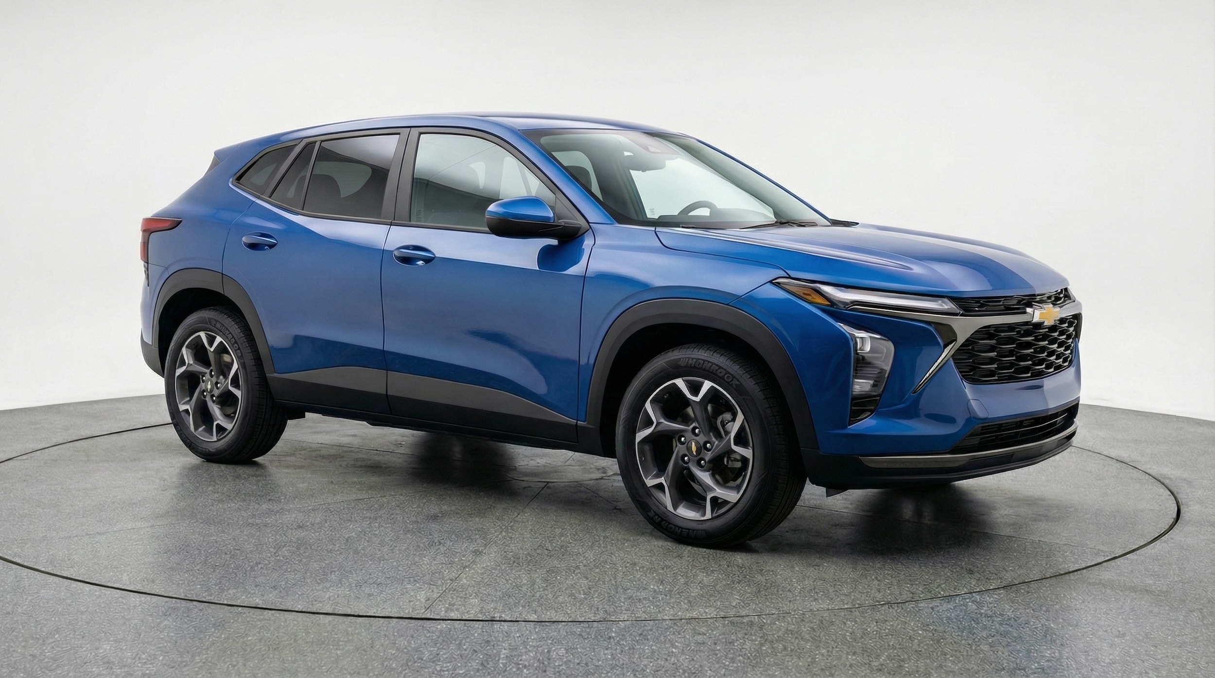 Thumbnail: 2025 Chevrolet Trax - 1