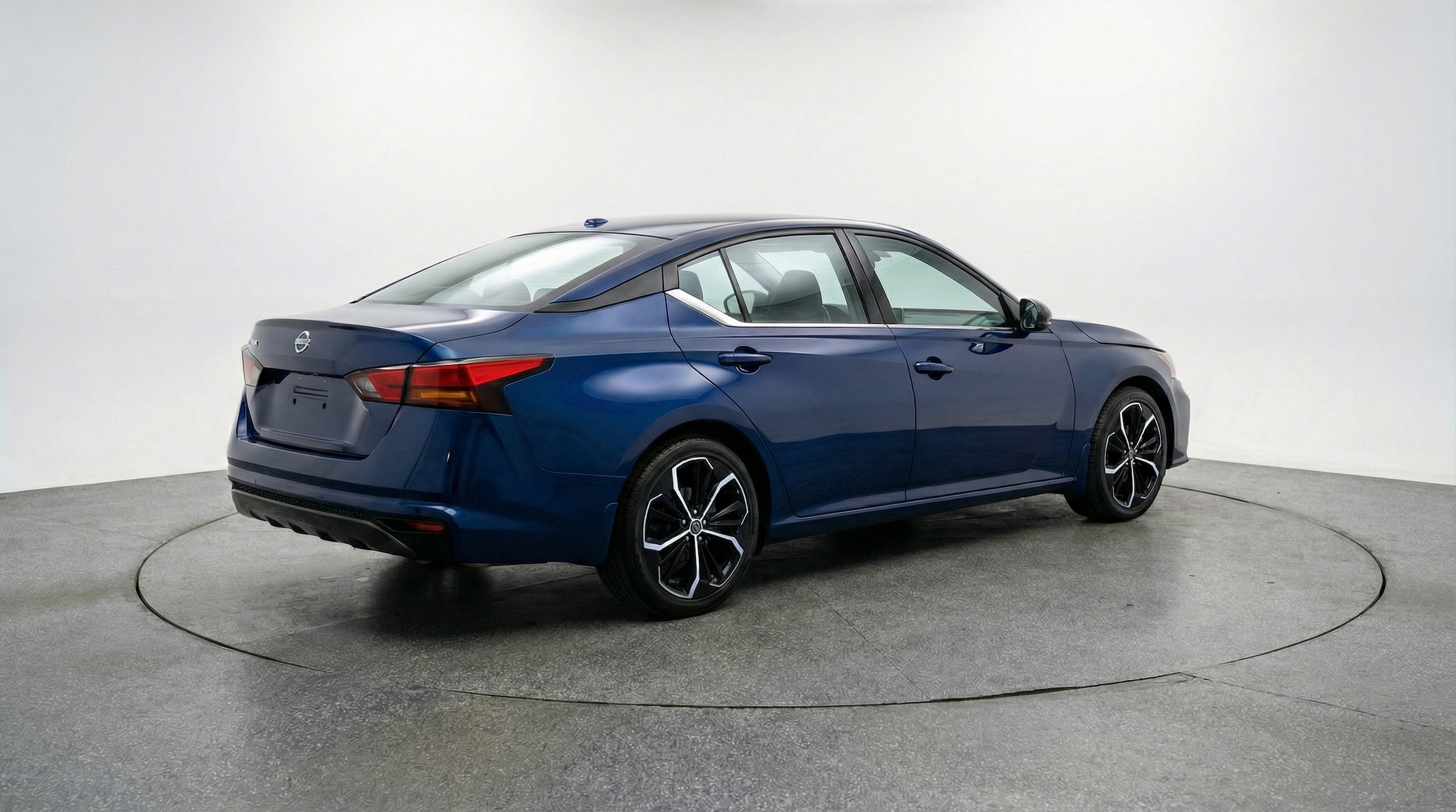 Thumbnail: 2025 Nissan Altima - 7