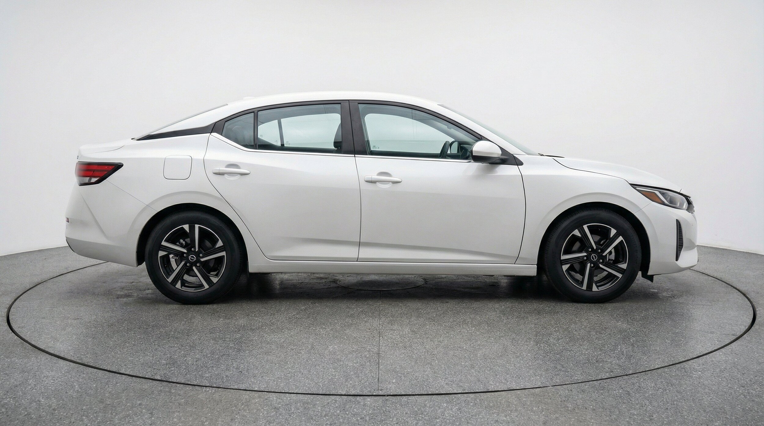 Thumbnail: 2025 Nissan Sentra - 11