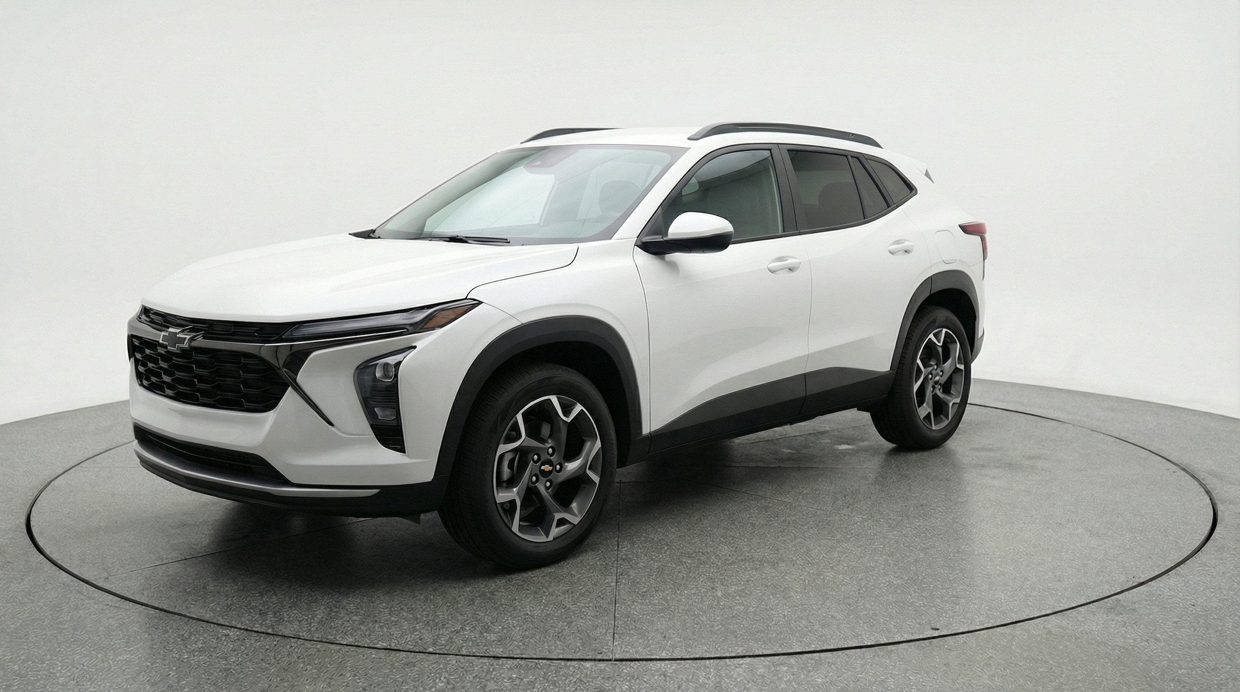 Thumbnail: 2025 Chevrolet Trax - 3