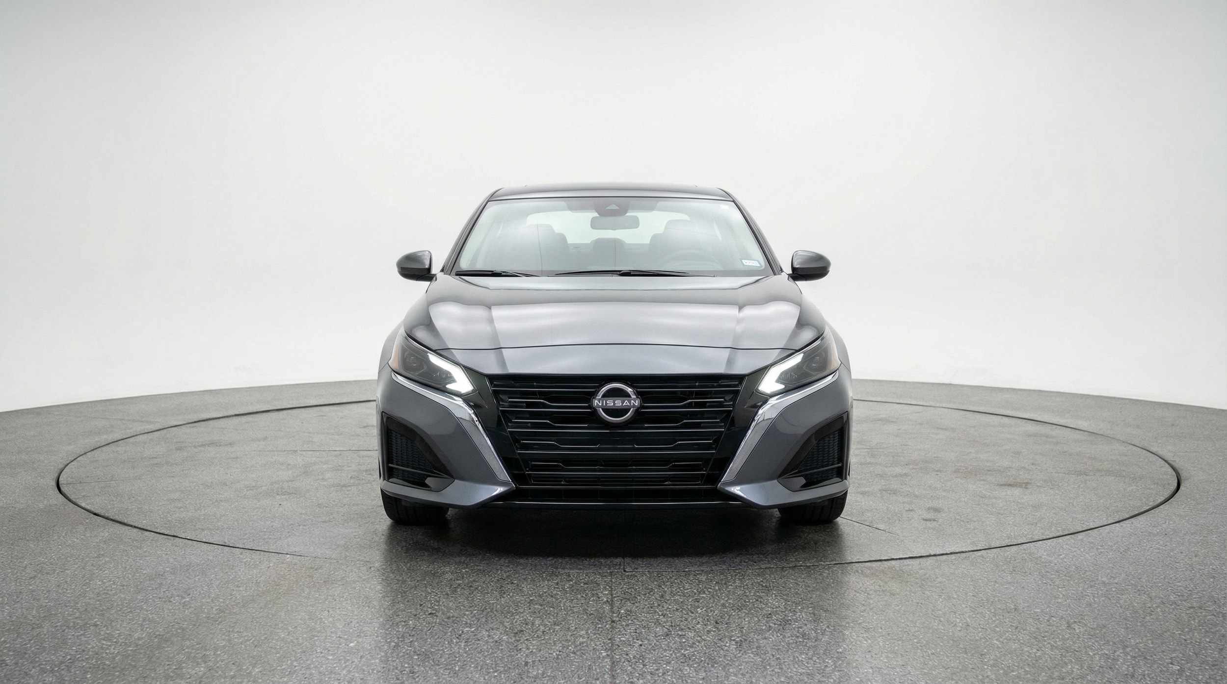 Thumbnail: 2025 Nissan Altima - 2