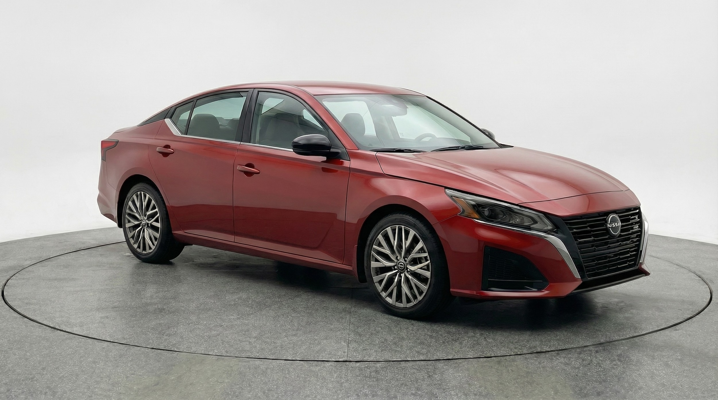 Thumbnail: 2025 Nissan Altima - 1