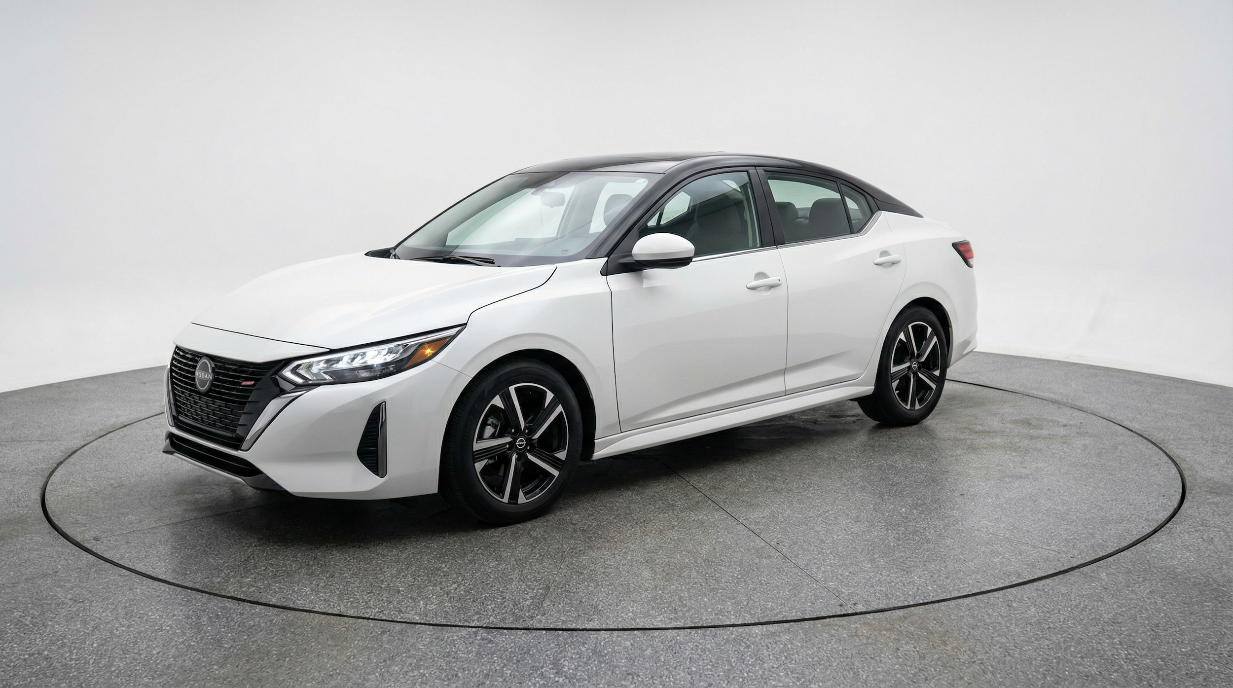 Thumbnail: 2025 Nissan Sentra - 3