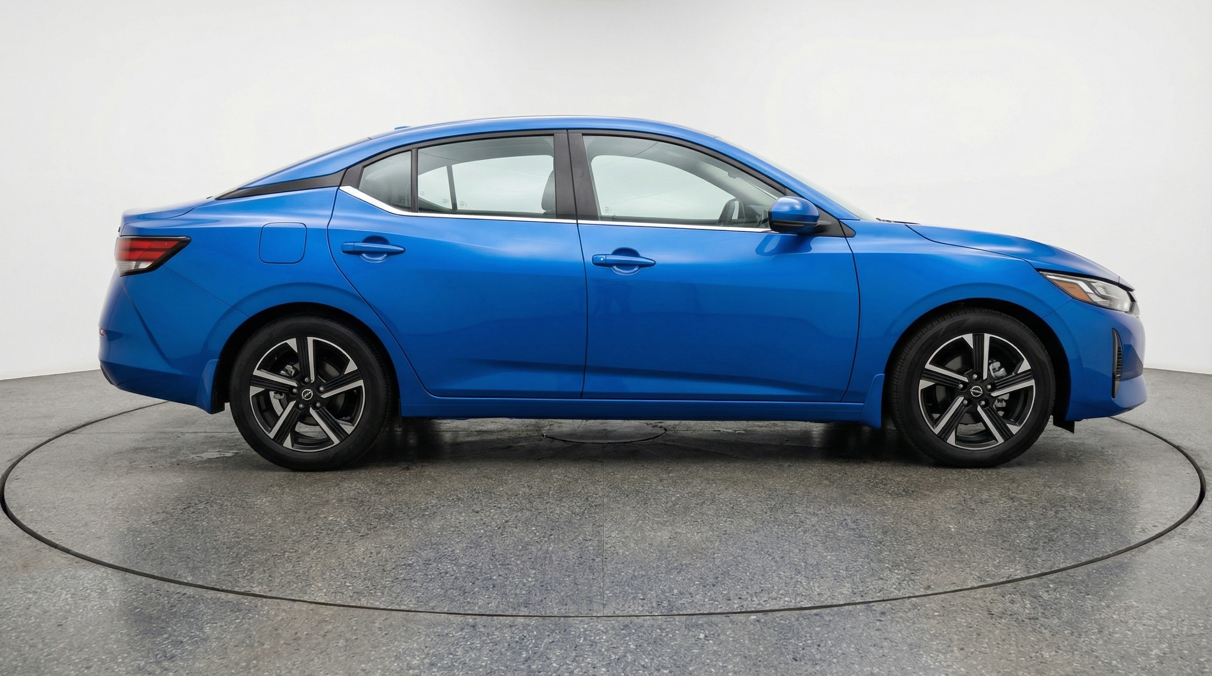 Thumbnail: 2025 Nissan Sentra - 8