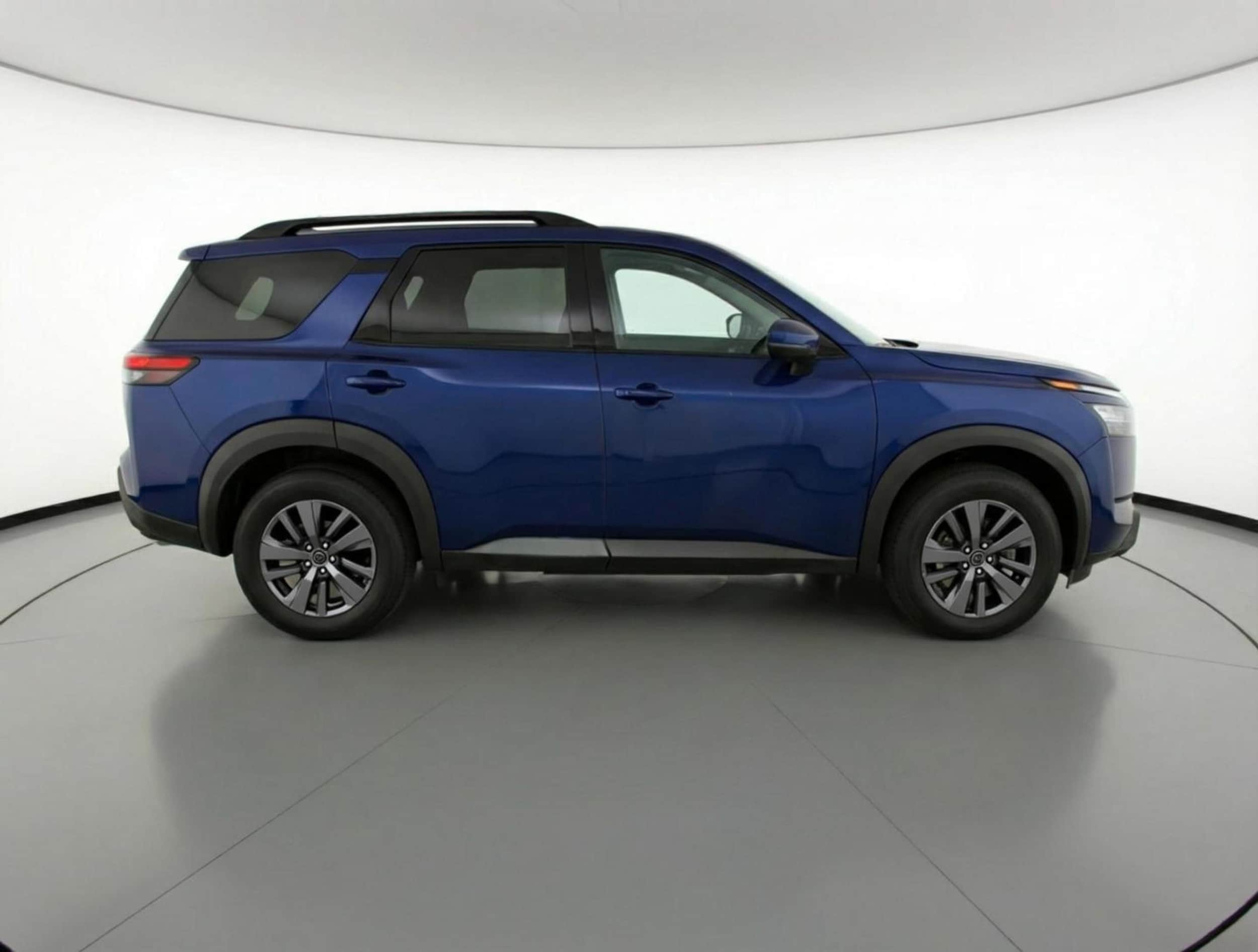 Thumbnail: 2025 Nissan Pathfinder - 8