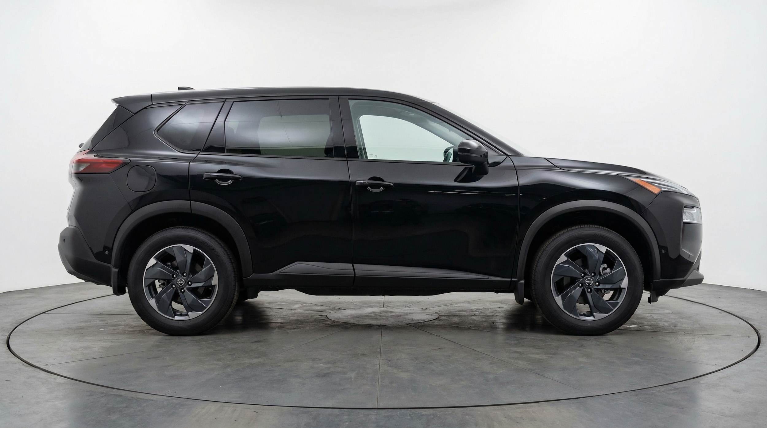 Thumbnail: 2025 Nissan Rogue - 8