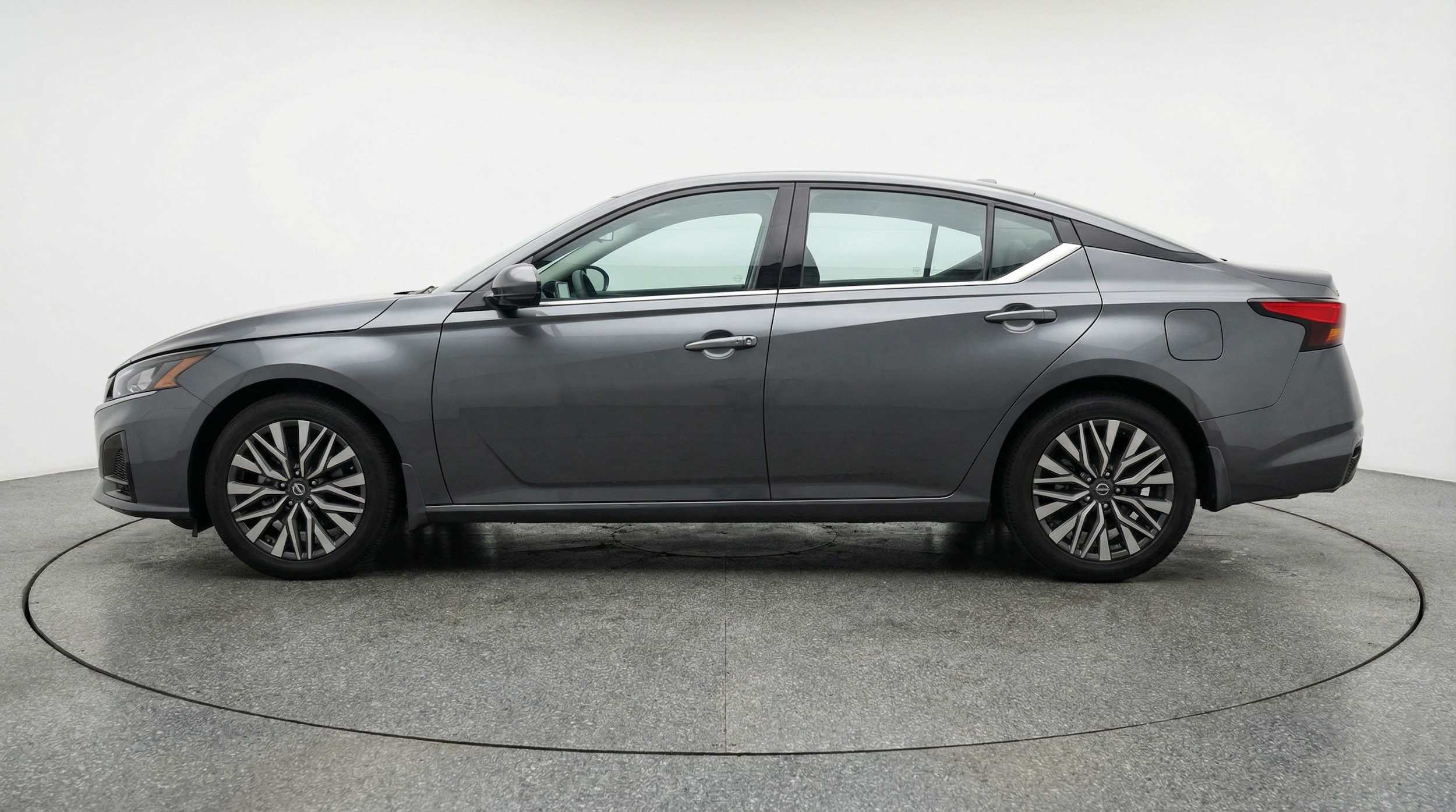 Thumbnail: 2025 Nissan Altima - 4