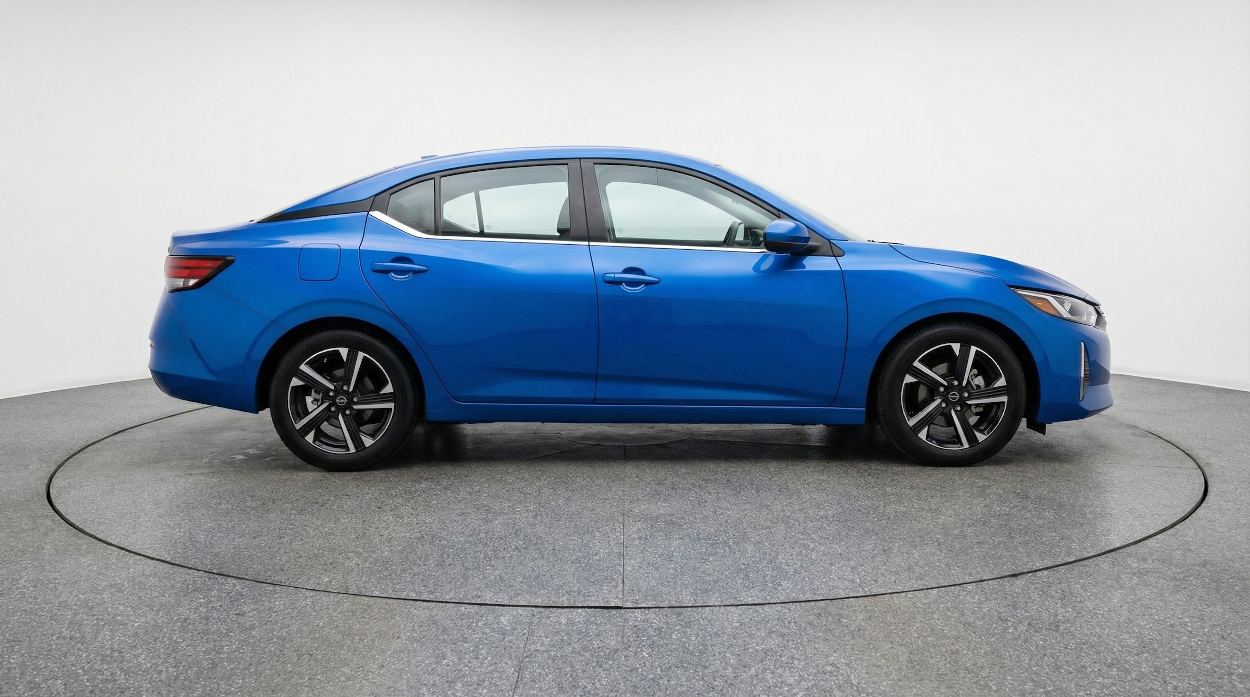 Thumbnail: 2025 Nissan Sentra - 8