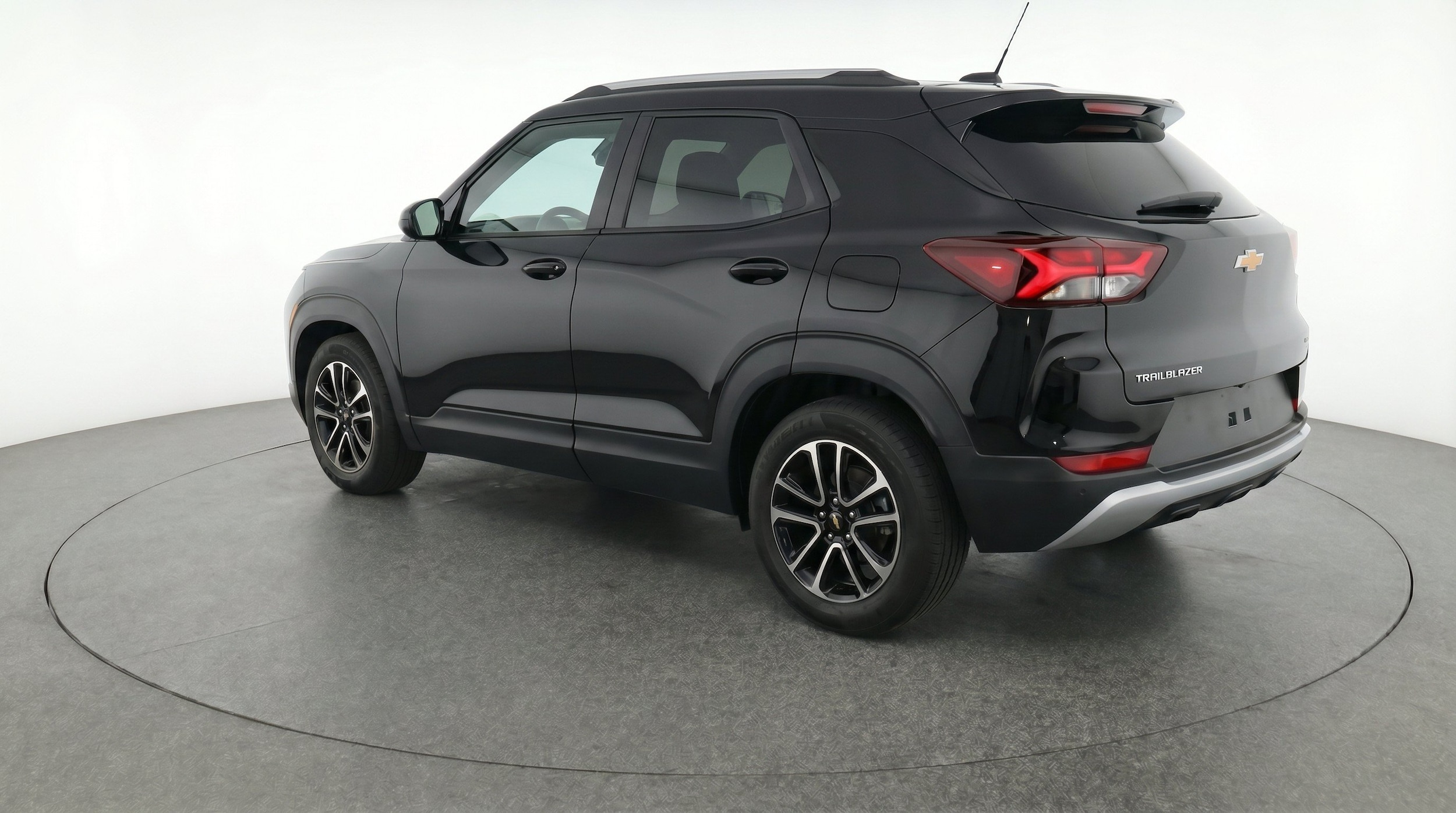 Thumbnail: 2025 Chevrolet TrailBlazer - 6