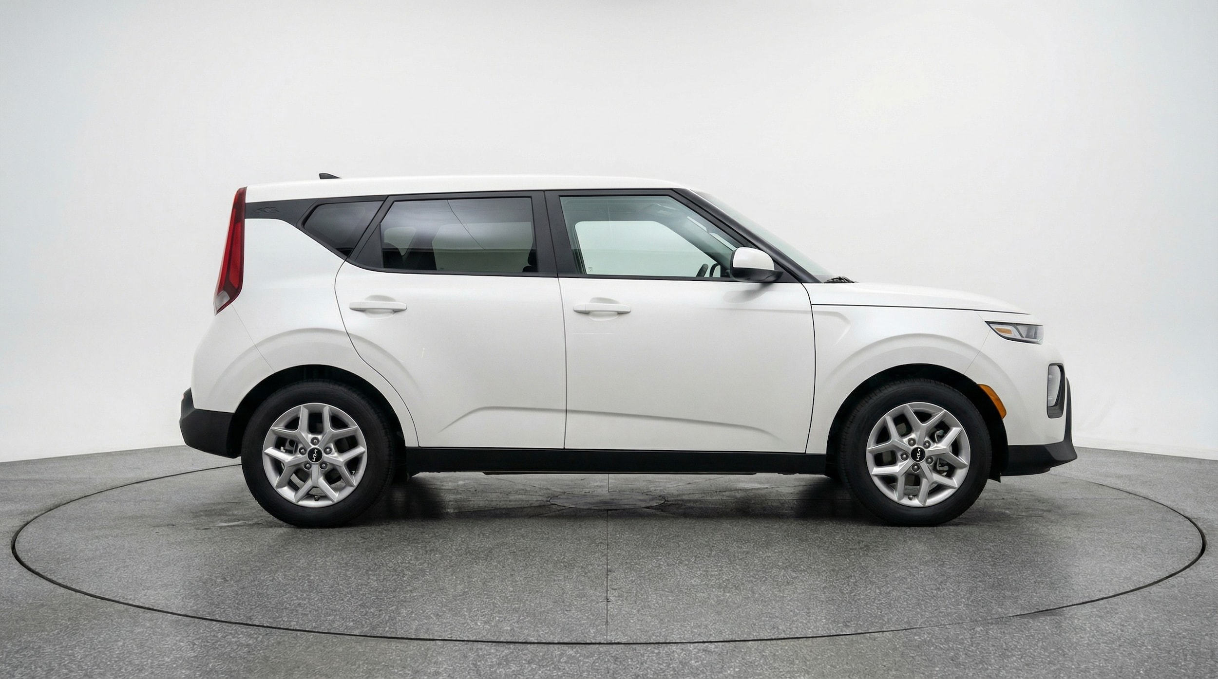 Thumbnail: 2025 Kia Soul - 8