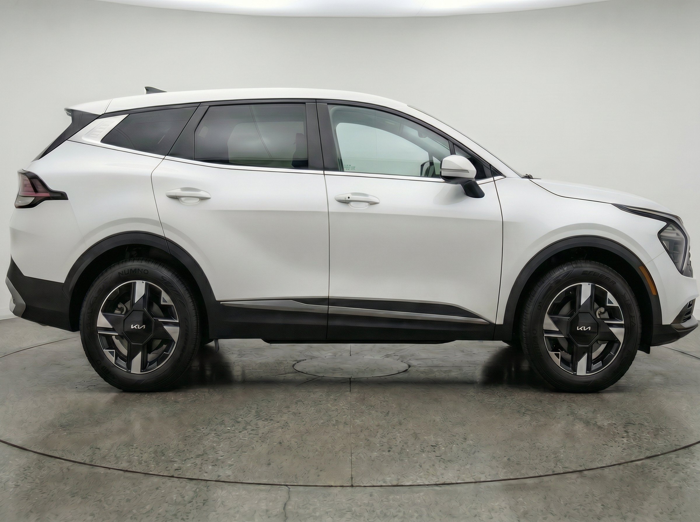 Thumbnail: 2026 Kia Sportage - 11