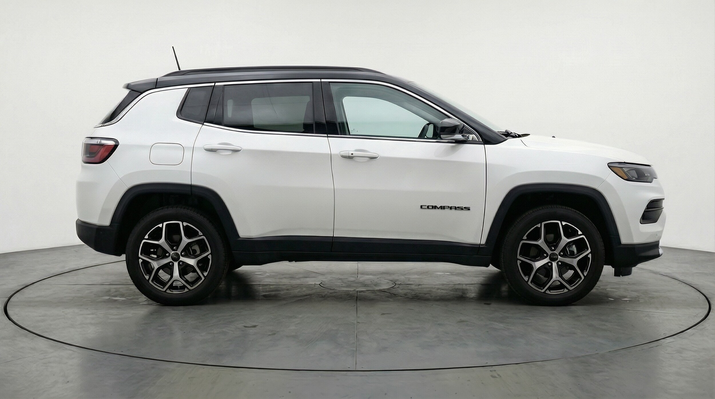 Thumbnail: 2025 Jeep Compass - 8