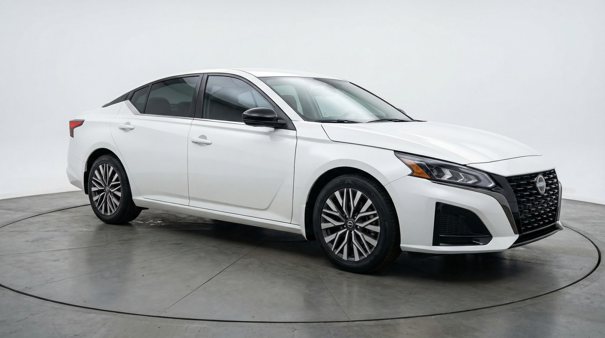Thumbnail: 2025 Nissan Altima - 1