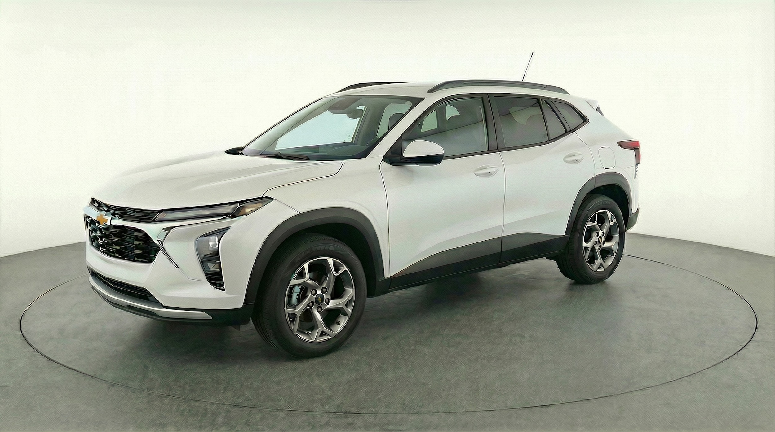 Thumbnail: 2025 Chevrolet Trax - 3