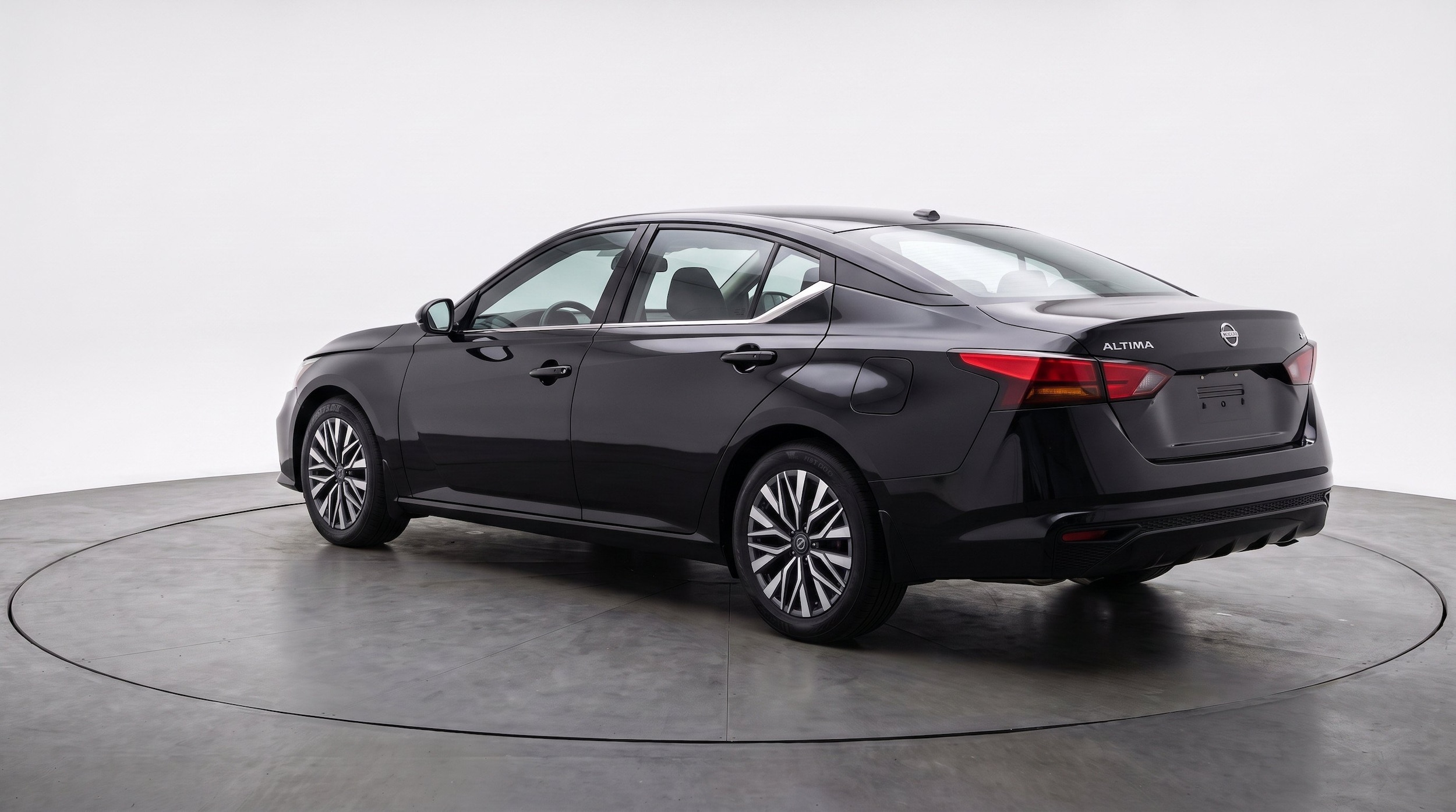 Thumbnail: 2025 Nissan Altima - 6