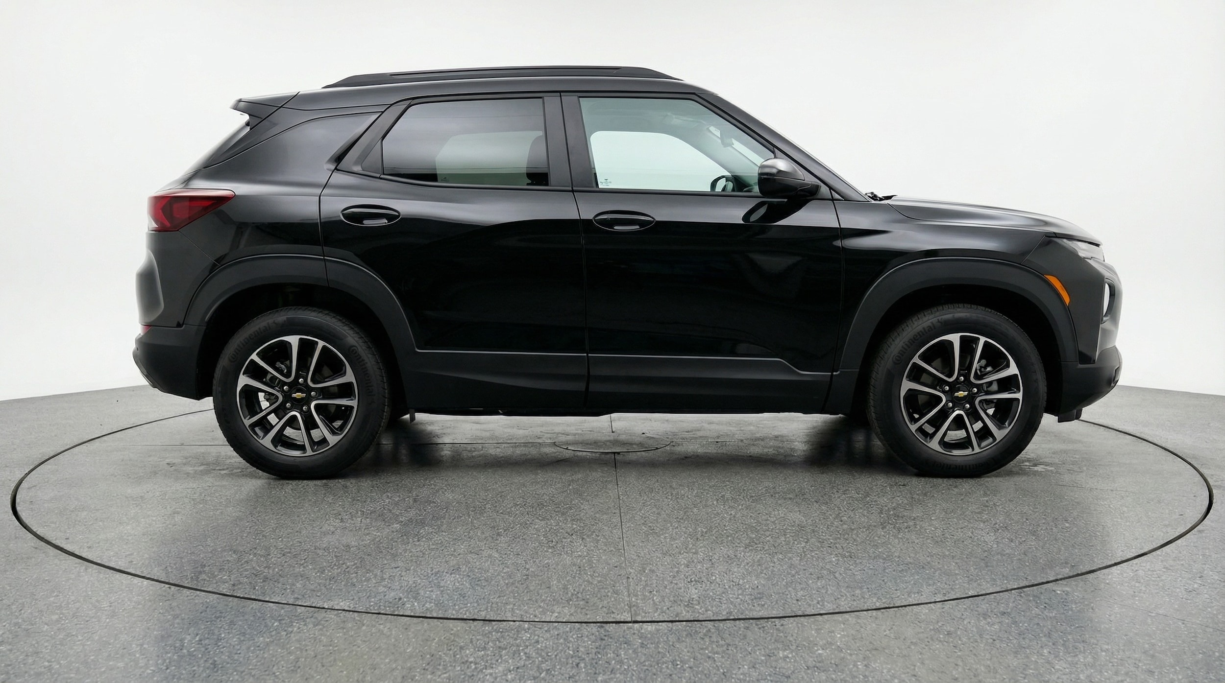 Thumbnail: 2025 Chevrolet TrailBlazer - 8