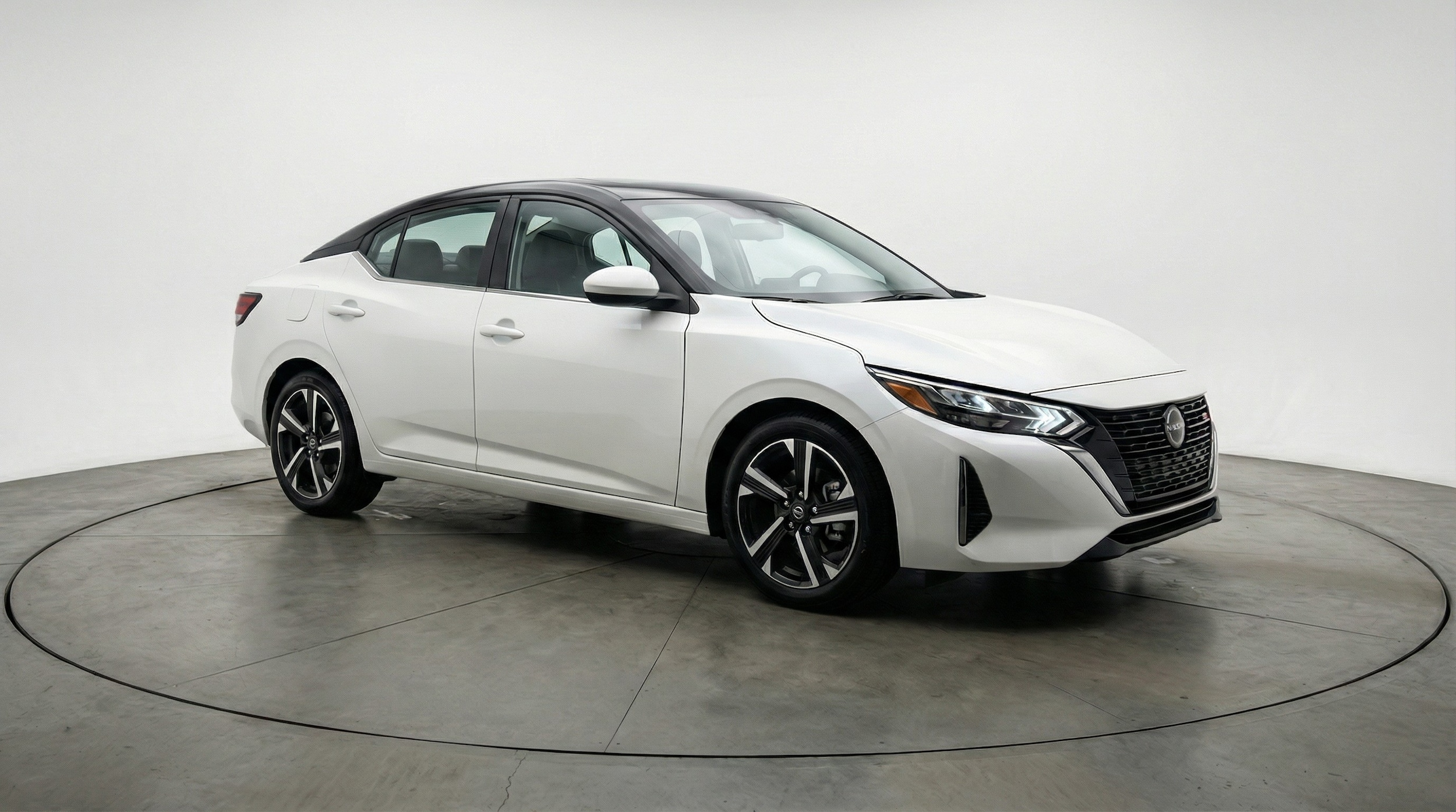 Thumbnail: 2025 Nissan Sentra - 1