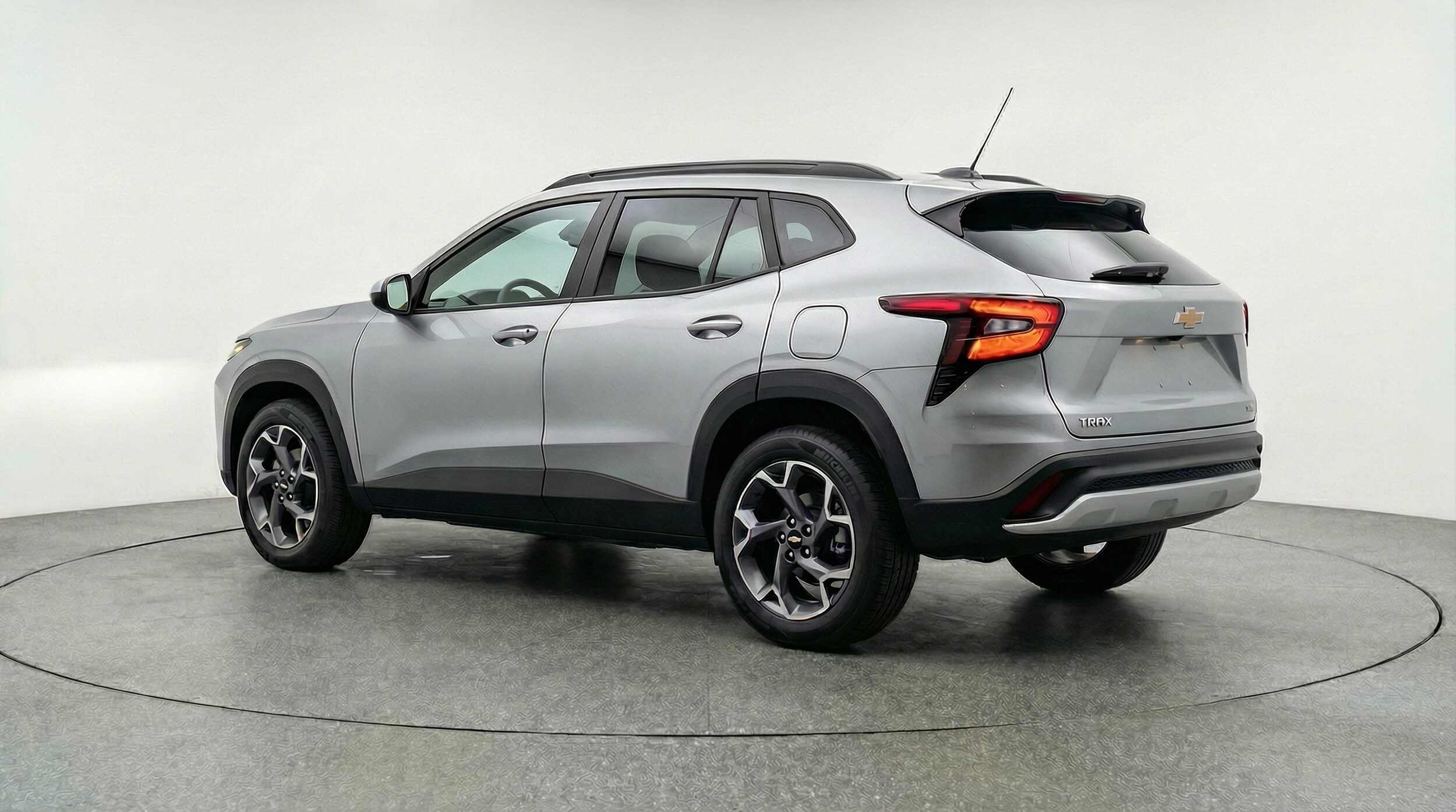 Thumbnail: 2025 Chevrolet Trax - 5