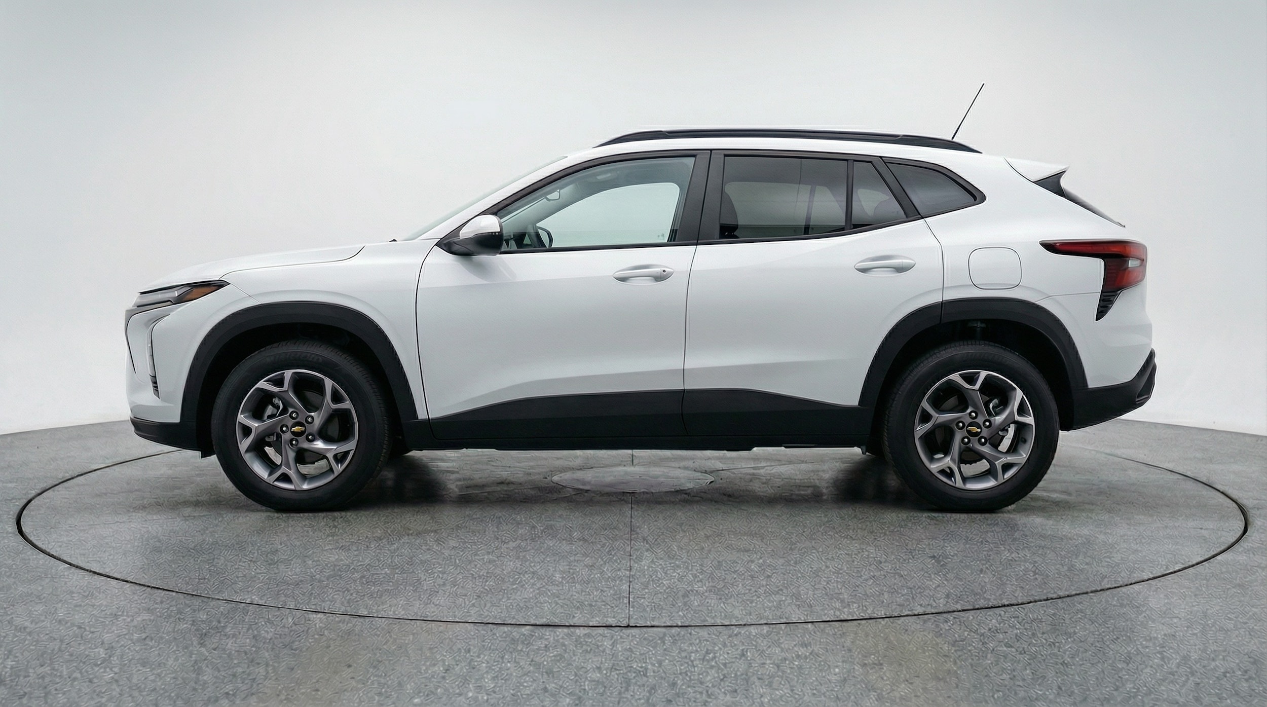 Thumbnail: 2025 Chevrolet Trax - 4